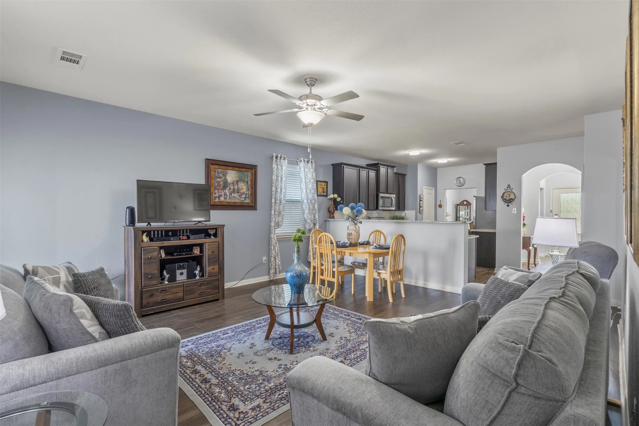 Single Family Residence For Sale in Collin County , 1535 Park Trails Boulevard, Princeton, Texas 75407, 3 Bedroom, 2 Bathroom, 2 Garage spaces, 1,619 Sqft, built in 2019, mls#21325338, Real Estate Agent in Princeton, Homes For Sale in Collin county, Homes For Sale in Princeton, Realtor in Princeton Texas, Real Estate Brokerage Independent Realty Texas, Luminita Cordes Realtor
