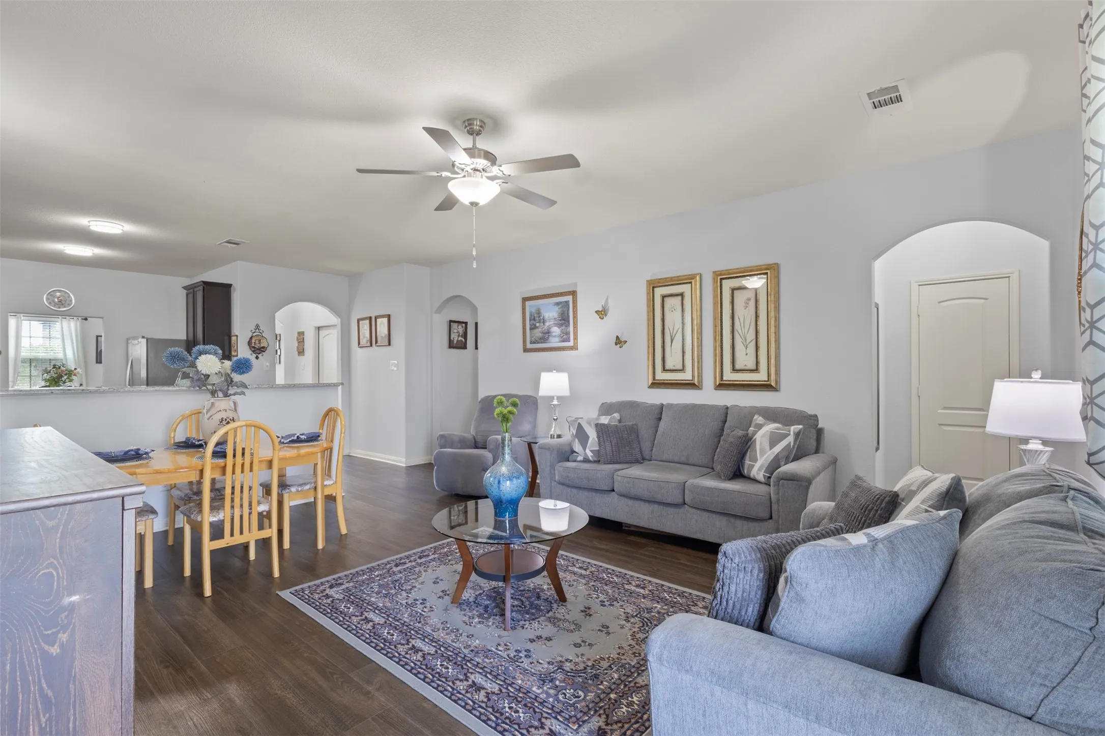 Single Family Residence For Sale in Collin County , 1535 Park Trails Boulevard, Princeton, Texas 75407, 3 Bedroom, 2 Bathroom, 2 Garage spaces, 1,619 Sqft, built in 2019, mls#21325338, Real Estate Agent in Princeton, Homes For Sale in Collin county, Homes For Sale in Princeton, Realtor in Princeton Texas, Real Estate Brokerage Independent Realty Texas, Luminita Cordes Realtor