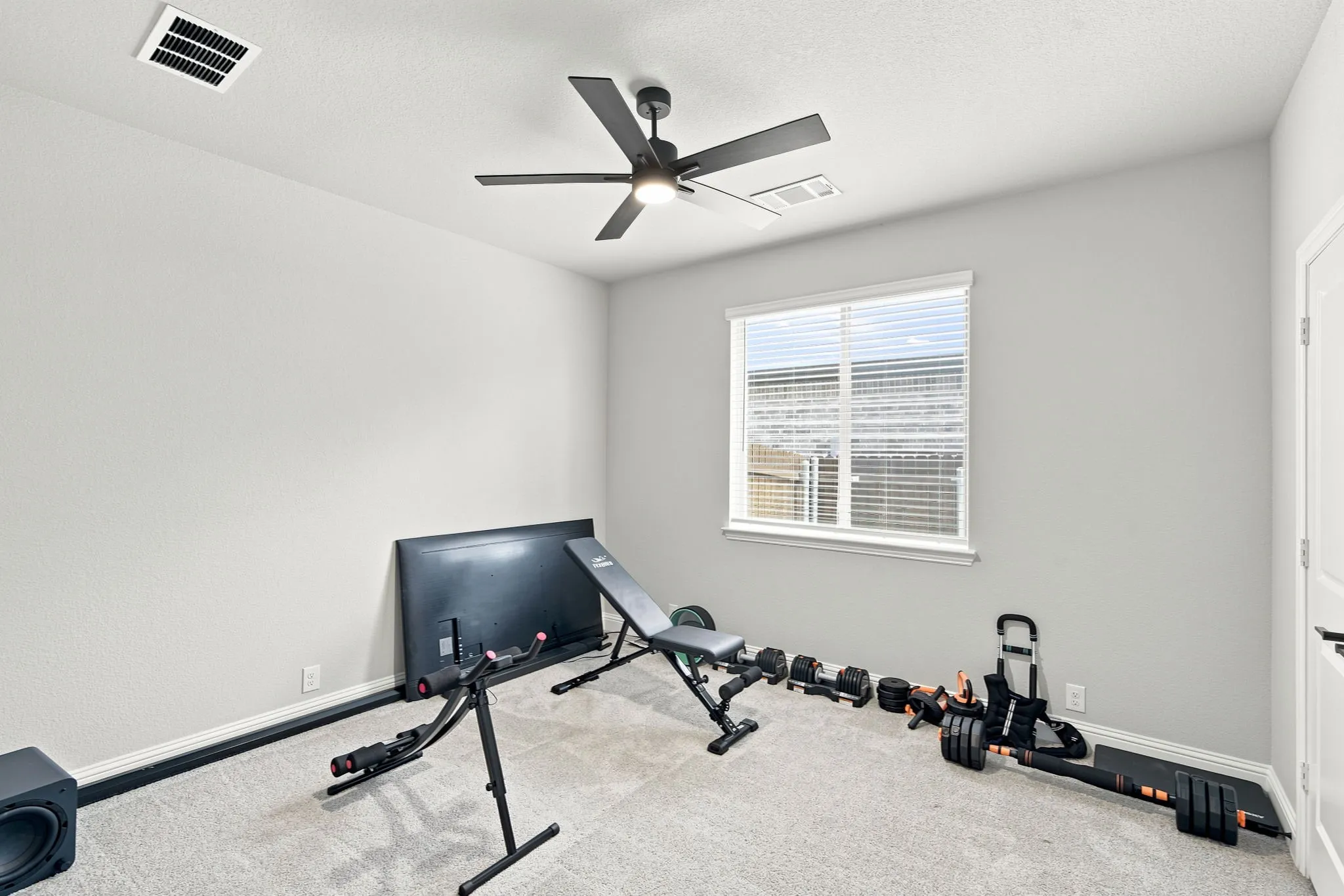 Single Family Residence For Sale in Ellis County , 1133 Cardinal Drive, Midlothian, Texas 76065, 5 Bedroom, 4 Bathroom, 2 Garage spaces, 3,483 Sqft, built in 2024, mls#21325943, Real Estate Agent in Midlothian, Homes For Sale in Ellis county, Homes For Sale in Midlothian, Realtor in Midlothian Texas, Real Estate Brokerage Independent Realty Texas, Luminita Cordes Realtor