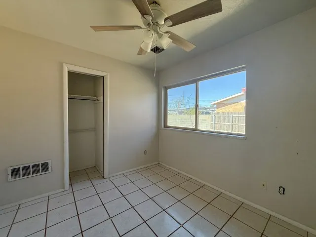 Single Family Residence For Sale in Ector County , 1402 E 42nd Street, Odessa, Texas 79762, 3 Bedroom, 2 Bathroom, Garage spaces, 1,155 Sqft, built in 1955, mls#21326394, Real Estate Agent in Odessa, Homes For Sale in Ector county, Homes For Sale in Odessa, Realtor in Odessa Texas, Real Estate Brokerage Independent Realty Texas, Luminita Cordes Realtor