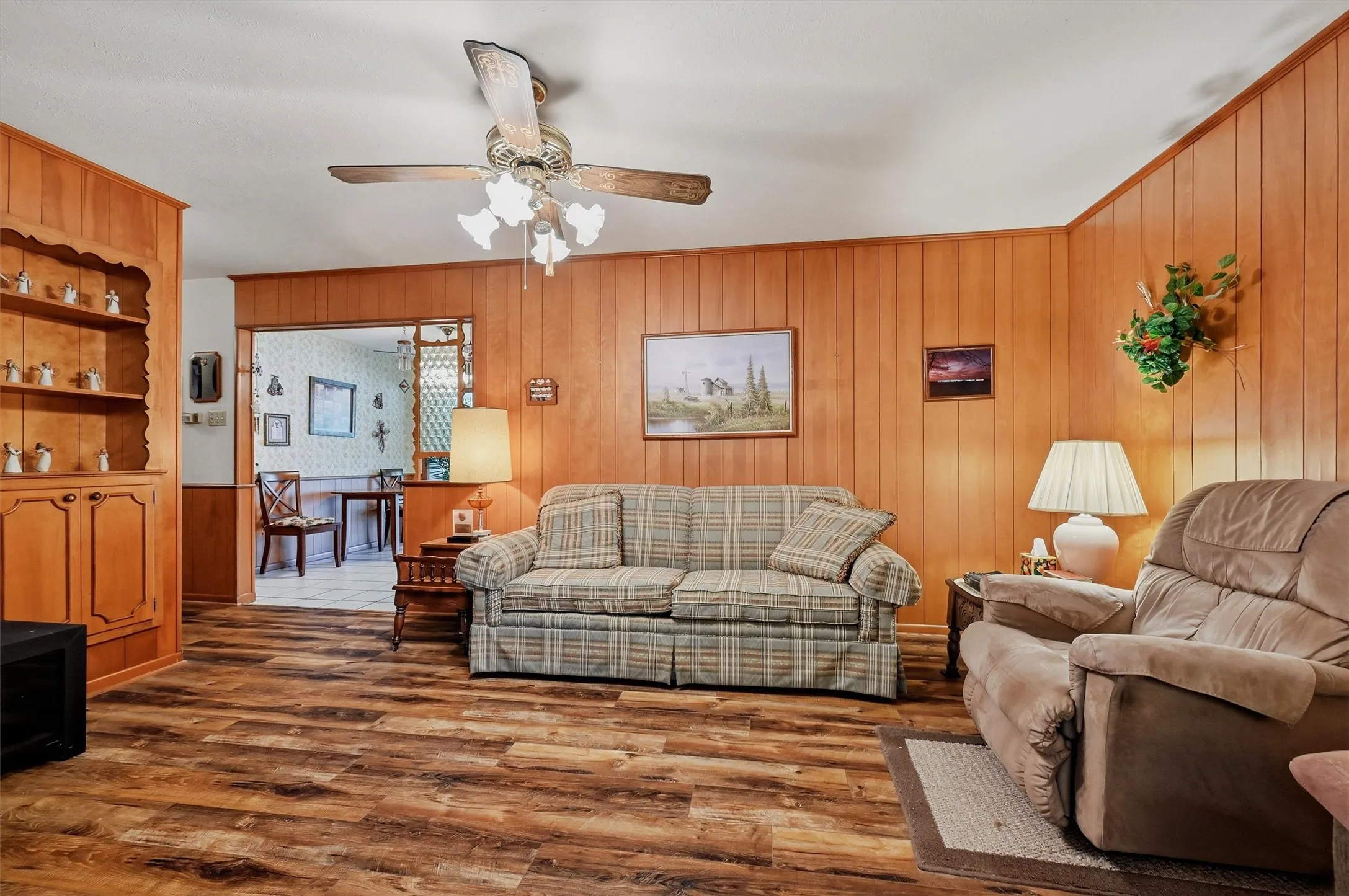Single Family Residence For Sale in Grayson County , 3751 Hwy 289, Dorchester, Texas 75459, 3 Bedroom, 2 Bathroom, 2 Garage spaces, 1,734 Sqft, built in 1969, mls#21324741, Real Estate Agent in Dorchester, Homes For Sale in Grayson county, Homes For Sale in Dorchester, Realtor in Dorchester Texas, Real Estate Brokerage Independent Realty Texas, Luminita Cordes Realtor