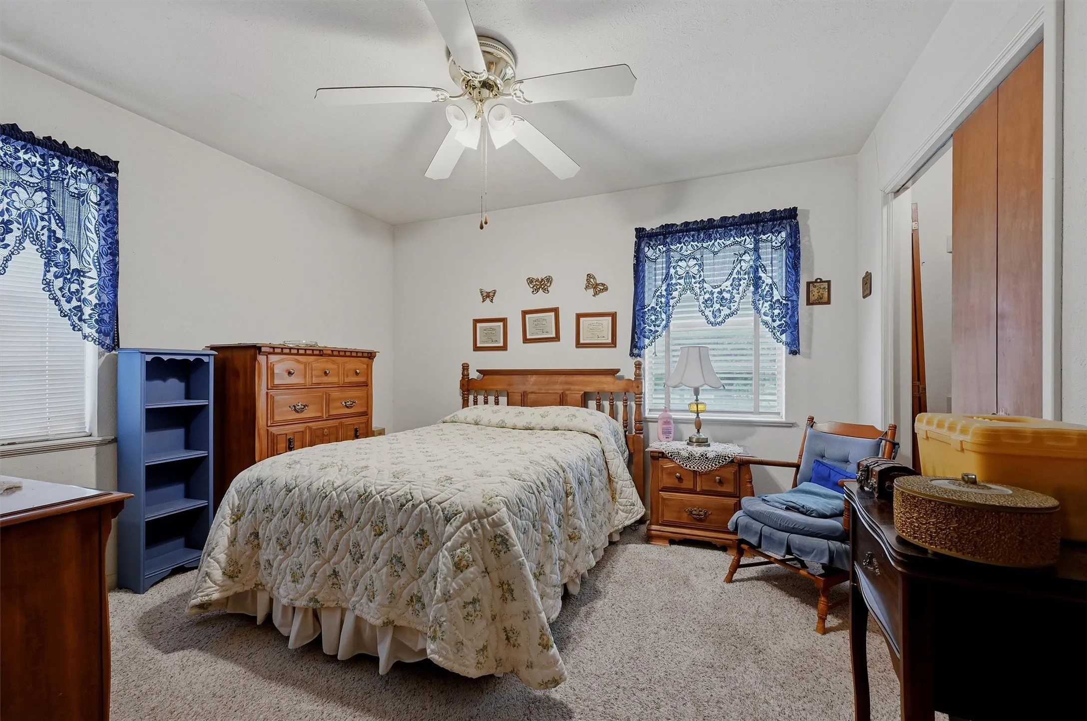 Single Family Residence For Sale in Grayson County , 3751 Hwy 289, Dorchester, Texas 75459, 3 Bedroom, 2 Bathroom, 2 Garage spaces, 1,734 Sqft, built in 1969, mls#21324741, Real Estate Agent in Dorchester, Homes For Sale in Grayson county, Homes For Sale in Dorchester, Realtor in Dorchester Texas, Real Estate Brokerage Independent Realty Texas, Luminita Cordes Realtor