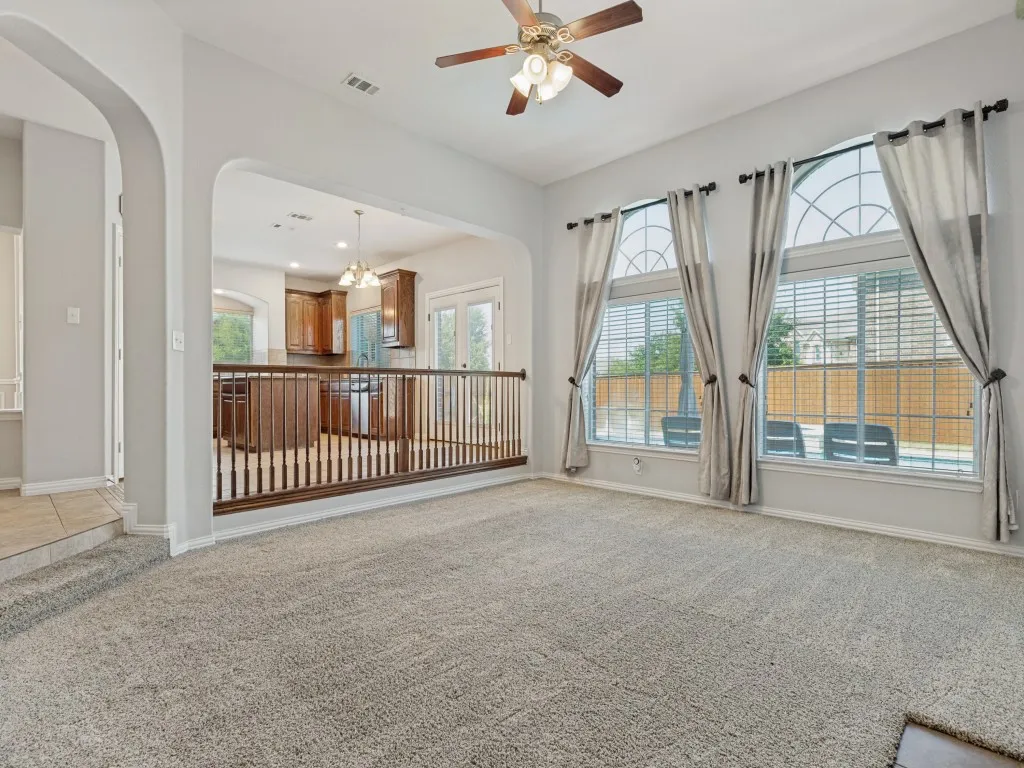 Single Family Residence For Rent in Denton County , 2965 Lakemont Drive, Little Elm, Texas 75068, 4 Bedroom, 4 Bathroom, 3 Garage spaces, 3,488 Sqft, built in 2009, mls#21318484, Real Estate Agent in Little Elm, Homes For Rent in Denton county, Homes For Rent in Little Elm, Realtor in Little Elm Texas, Real Estate Brokerage Independent Realty Texas, Luminita Cordes Realtor
