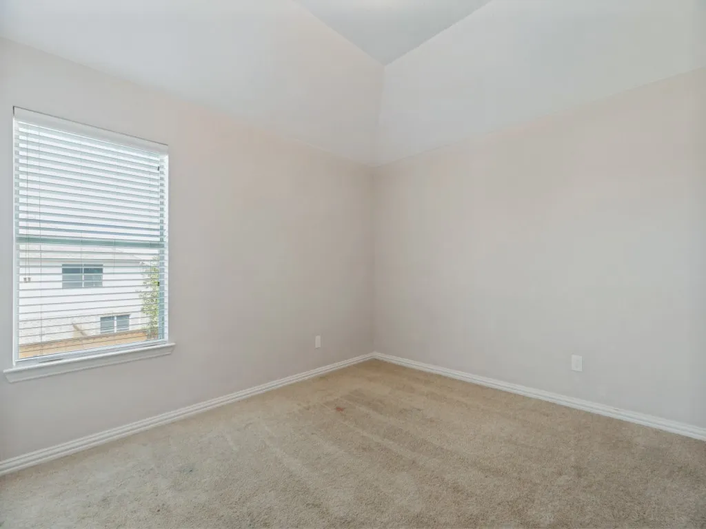 Single Family Residence For Rent in Denton County , 2965 Lakemont Drive, Little Elm, Texas 75068, 4 Bedroom, 4 Bathroom, 3 Garage spaces, 3,488 Sqft, built in 2009, mls#21318484, Real Estate Agent in Little Elm, Homes For Rent in Denton county, Homes For Rent in Little Elm, Realtor in Little Elm Texas, Real Estate Brokerage Independent Realty Texas, Luminita Cordes Realtor