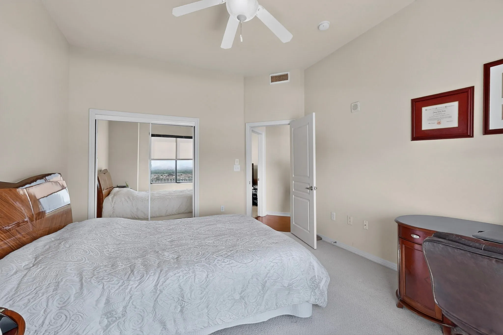 Condominium For Sale in Dallas County , 330 Las Colinas Boulevard E 1304, Irving, Texas 75039, 3 Bedroom, 2 Bathroom, 2 Garage spaces, 1,711 Sqft, built in 2001, mls#21325896, Real Estate Agent in Irving, Homes For Sale in Dallas county, Homes For Sale in Irving, Realtor in Irving Texas, Real Estate Brokerage Independent Realty Texas, Luminita Cordes Realtor