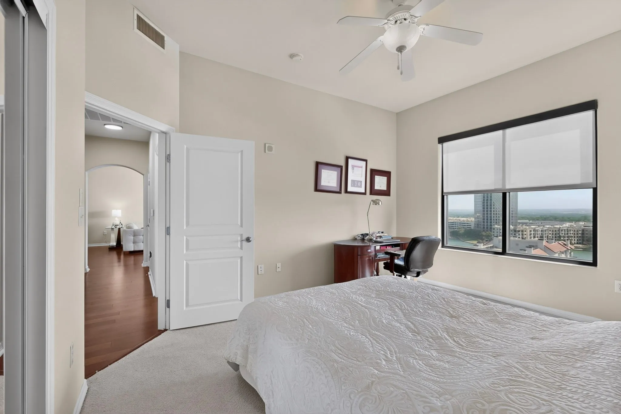 Condominium For Sale in Dallas County , 330 Las Colinas Boulevard E 1304, Irving, Texas 75039, 3 Bedroom, 2 Bathroom, 2 Garage spaces, 1,711 Sqft, built in 2001, mls#21325896, Real Estate Agent in Irving, Homes For Sale in Dallas county, Homes For Sale in Irving, Realtor in Irving Texas, Real Estate Brokerage Independent Realty Texas, Luminita Cordes Realtor