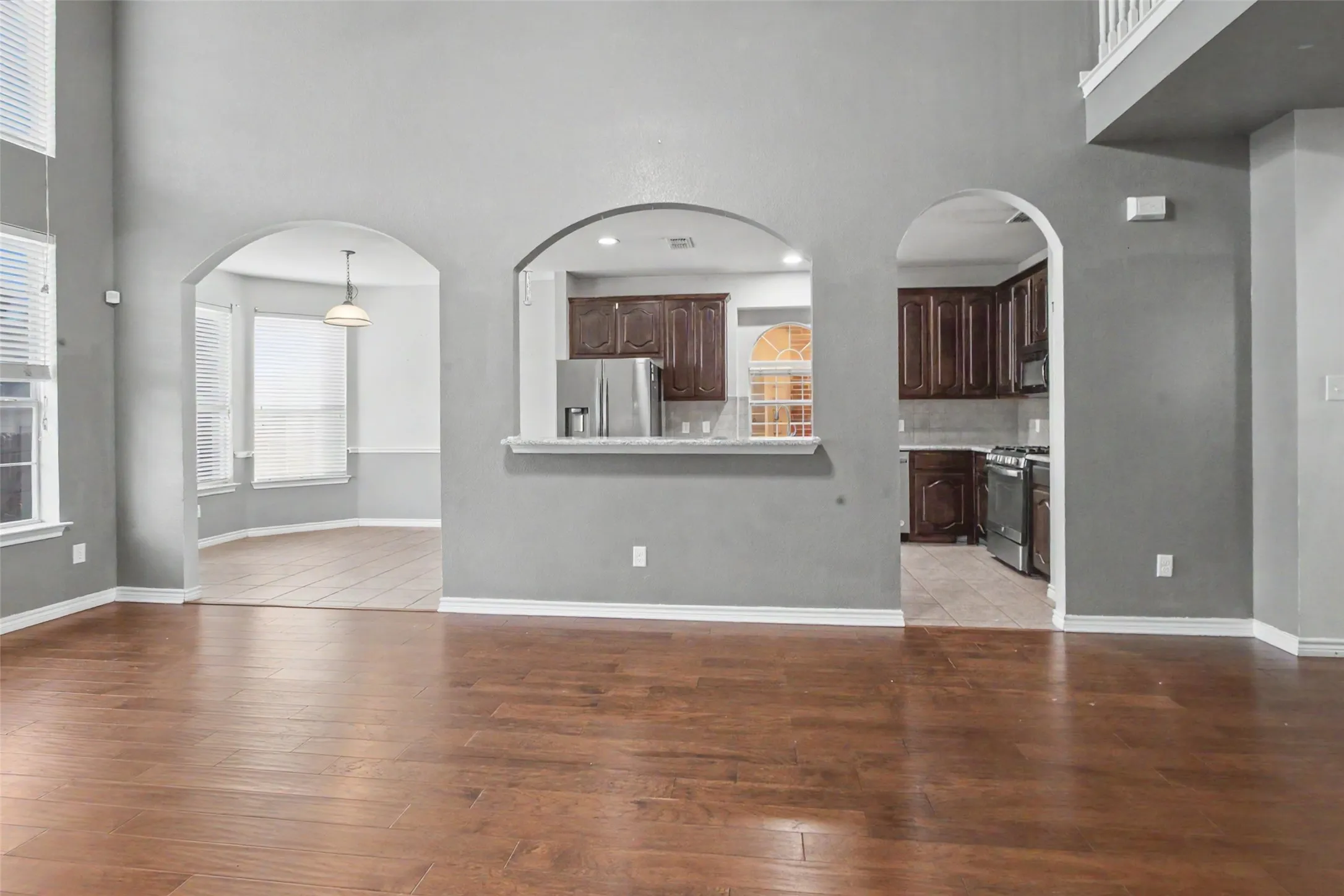 Single Family Residence For Sale in Tarrant County , 6317 Eagles Rest Drive, Fort Worth, Texas 76179, 4 Bedroom, 4 Bathroom, 2 Garage spaces, 3,835 Sqft, built in 2006, mls#21316670, Real Estate Agent in Fort Worth, Homes For Sale in Tarrant county, Homes For Sale in Fort Worth, Realtor in Fort Worth Texas, Real Estate Brokerage Independent Realty Texas, Luminita Cordes Realtor