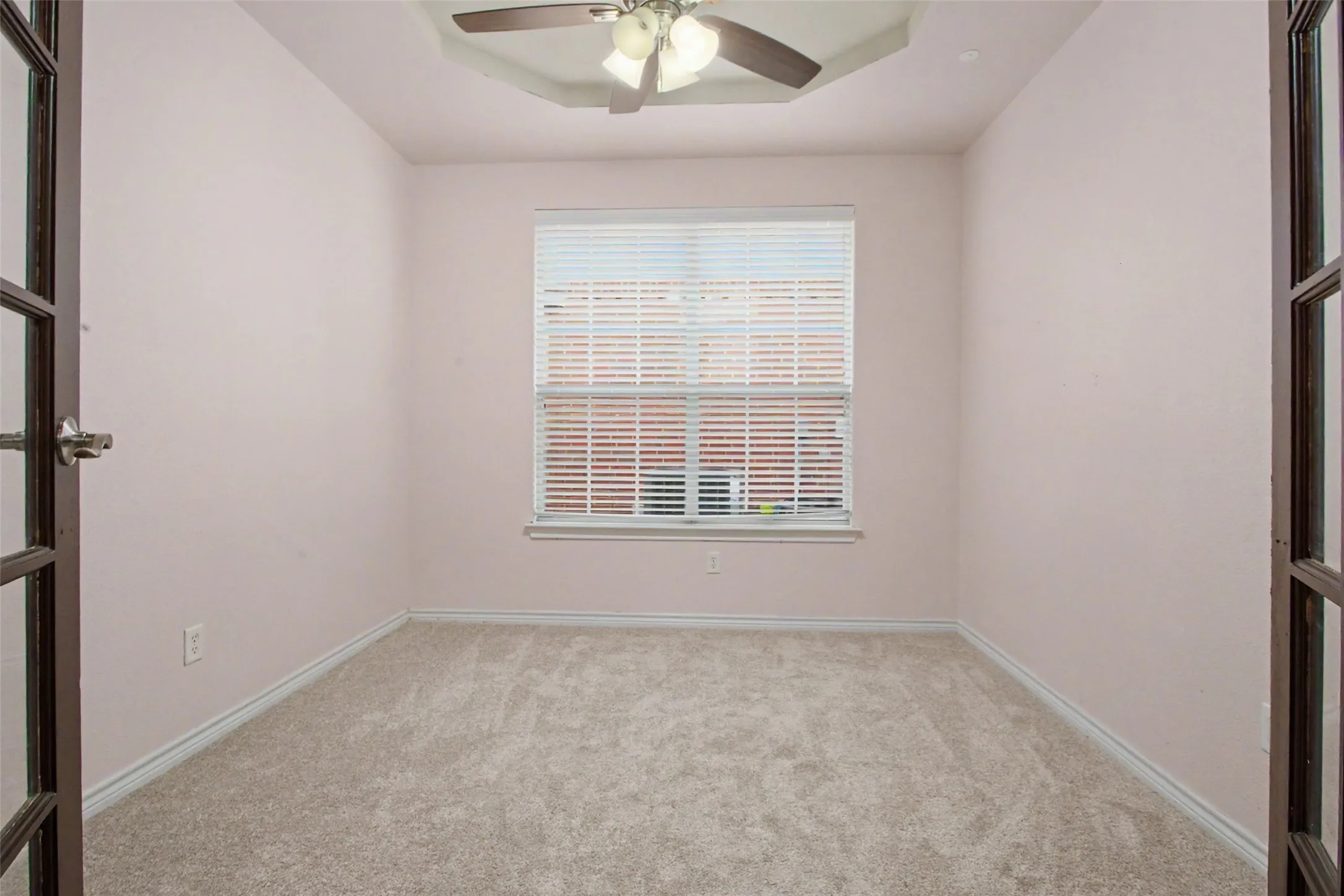 Single Family Residence For Sale in Tarrant County , 6317 Eagles Rest Drive, Fort Worth, Texas 76179, 4 Bedroom, 4 Bathroom, 2 Garage spaces, 3,835 Sqft, built in 2006, mls#21316670, Real Estate Agent in Fort Worth, Homes For Sale in Tarrant county, Homes For Sale in Fort Worth, Realtor in Fort Worth Texas, Real Estate Brokerage Independent Realty Texas, Luminita Cordes Realtor