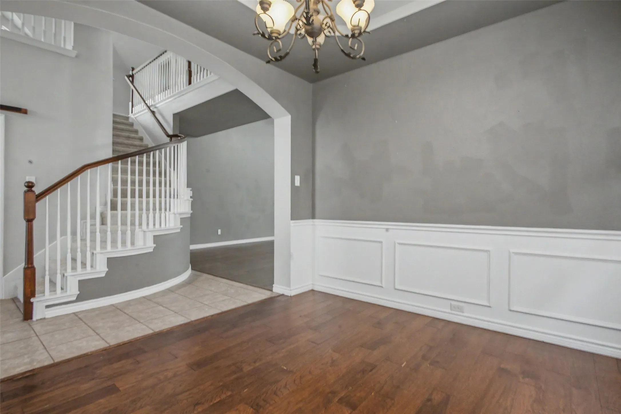 Single Family Residence For Sale in Tarrant County , 6317 Eagles Rest Drive, Fort Worth, Texas 76179, 4 Bedroom, 4 Bathroom, 2 Garage spaces, 3,835 Sqft, built in 2006, mls#21316670, Real Estate Agent in Fort Worth, Homes For Sale in Tarrant county, Homes For Sale in Fort Worth, Realtor in Fort Worth Texas, Real Estate Brokerage Independent Realty Texas, Luminita Cordes Realtor