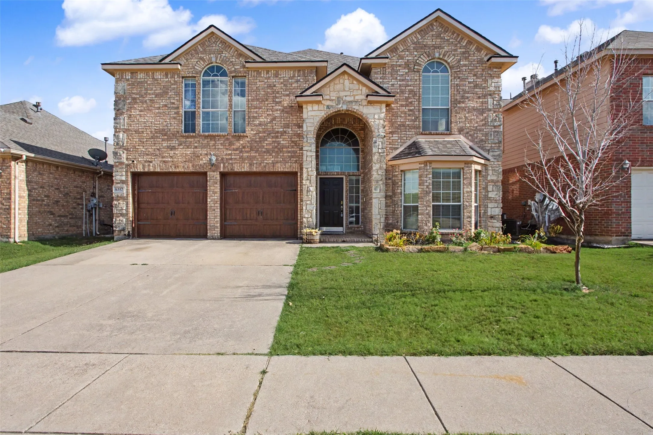 Single Family Residence For Sale in Tarrant County , 6317 Eagles Rest Drive, Fort Worth, Texas 76179, 4 Bedroom, 4 Bathroom, 2 Garage spaces, 3,835 Sqft, built in 2006, mls#21316670, Real Estate Agent in Fort Worth, Homes For Sale in Tarrant county, Homes For Sale in Fort Worth, Realtor in Fort Worth Texas, Real Estate Brokerage Independent Realty Texas, Luminita Cordes Realtor