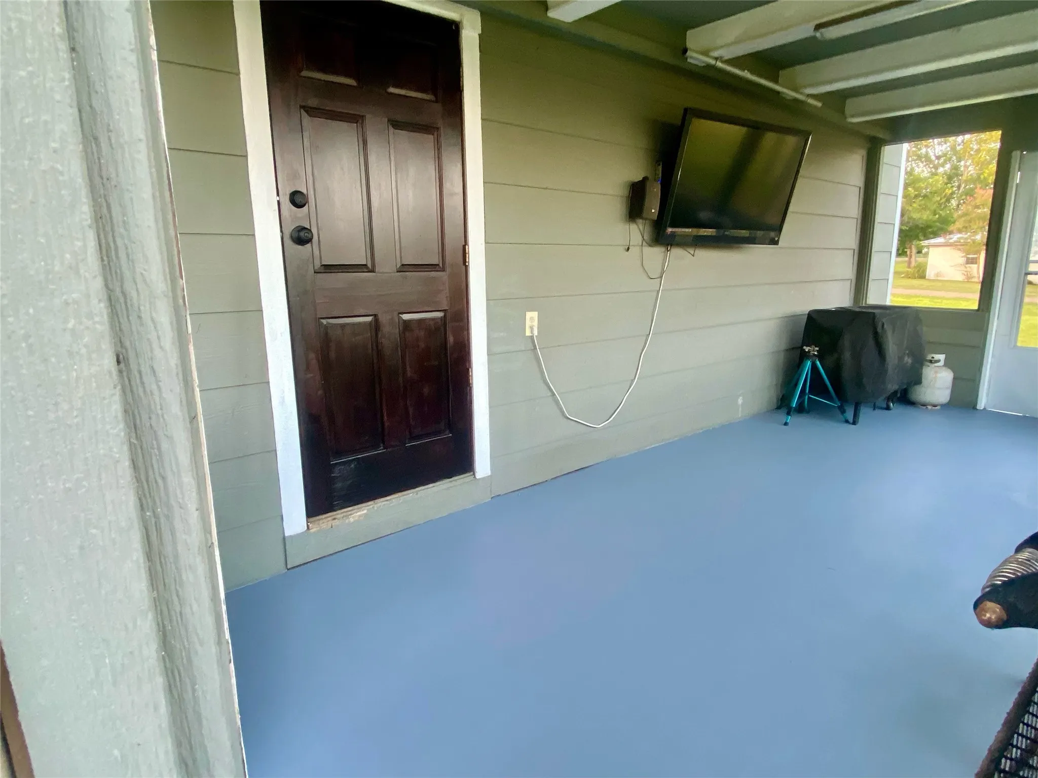 Single Family Residence For Sale in Mc Lennan County , 332 Illinois, China Spring, Texas 76633, 3 Bedroom, 2 Bathroom, Garage spaces, 1,418 Sqft, built in 1940, mls#21326408, Real Estate Agent in China Spring, Homes For Sale in Mc Lennan county, Homes For Sale in China Spring, Realtor in China Spring Texas, Real Estate Brokerage Independent Realty Texas, Luminita Cordes Realtor