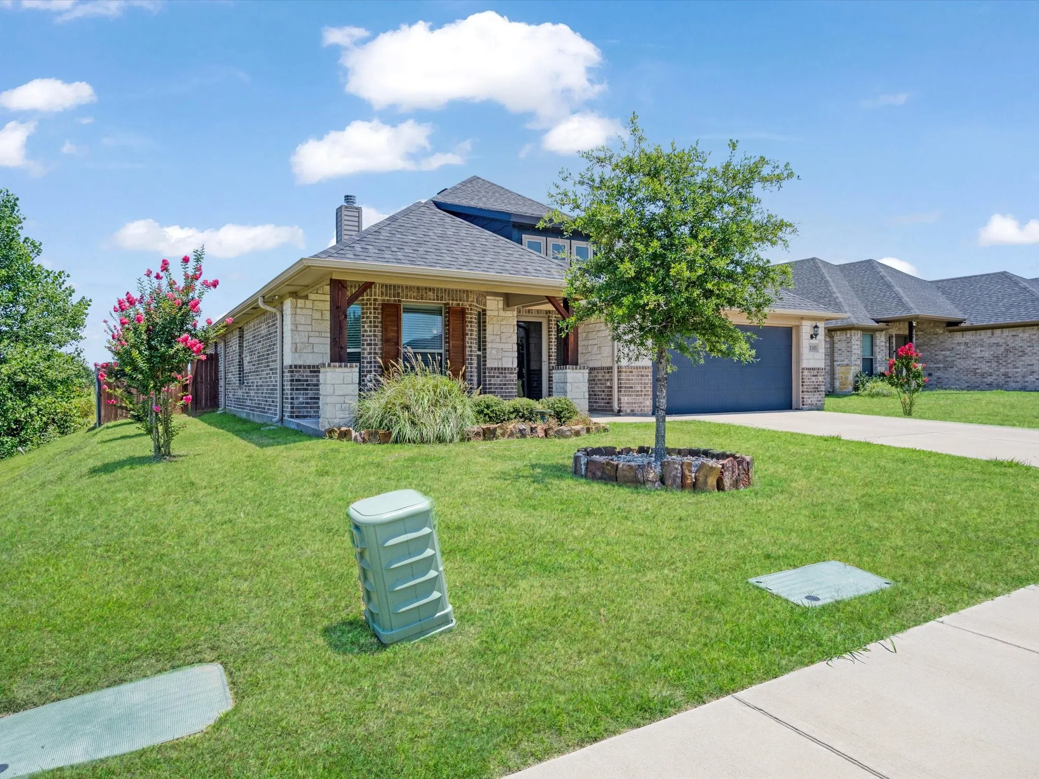 Single Family Residence For Sale in Grayson County , 1105 Del Mar Drive, Sherman, Texas 75092, 4 Bedroom, 2 Bathroom, 2 Garage spaces, 2,133 Sqft, built in 2020, mls#21323477, Real Estate Agent in Sherman, Homes For Sale in Grayson county, Homes For Sale in Sherman, Realtor in Sherman Texas, Real Estate Brokerage Independent Realty Texas, Luminita Cordes Realtor