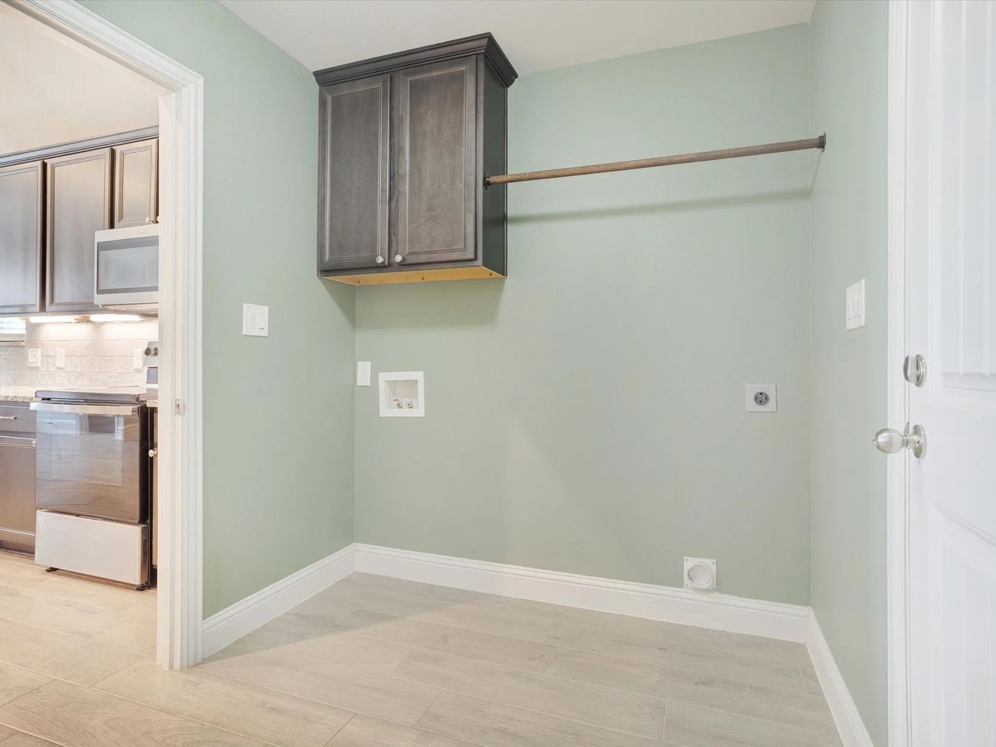 Single Family Residence For Sale in Grayson County , 1105 Del Mar Drive, Sherman, Texas 75092, 4 Bedroom, 2 Bathroom, 2 Garage spaces, 2,133 Sqft, built in 2020, mls#21323477, Real Estate Agent in Sherman, Homes For Sale in Grayson county, Homes For Sale in Sherman, Realtor in Sherman Texas, Real Estate Brokerage Independent Realty Texas, Luminita Cordes Realtor