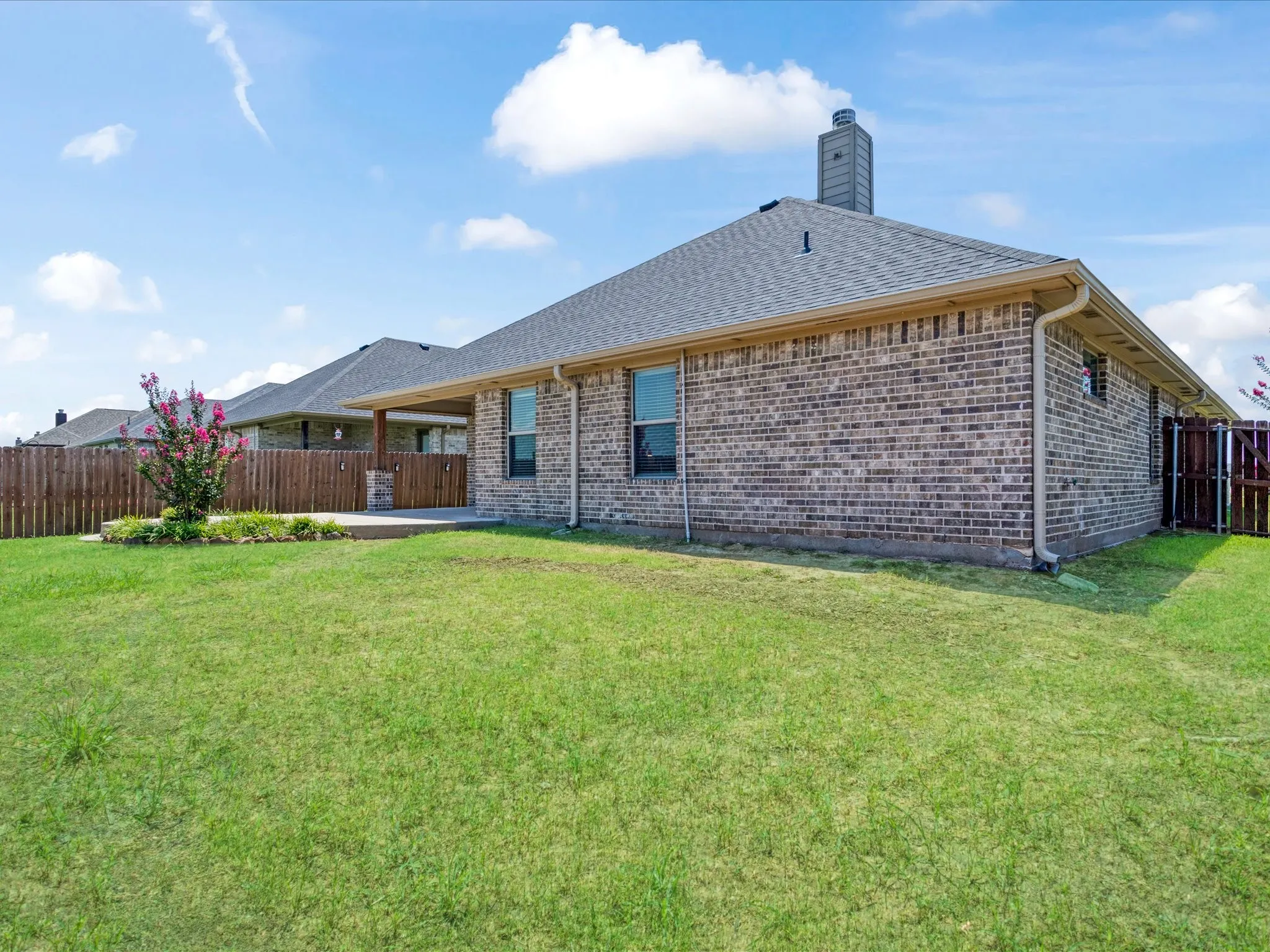 Single Family Residence For Sale in Grayson County , 1105 Del Mar Drive, Sherman, Texas 75092, 4 Bedroom, 2 Bathroom, 2 Garage spaces, 2,133 Sqft, built in 2020, mls#21323477, Real Estate Agent in Sherman, Homes For Sale in Grayson county, Homes For Sale in Sherman, Realtor in Sherman Texas, Real Estate Brokerage Independent Realty Texas, Luminita Cordes Realtor