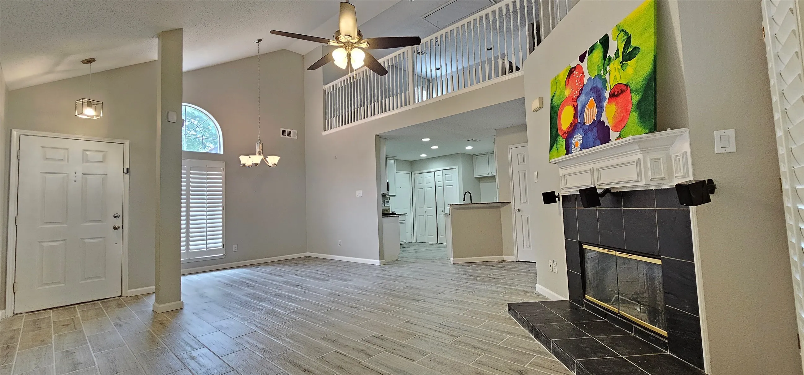 Single Family Residence For Rent in Dallas County , 2956 S Bend Drive, Dallas, Texas 75229, 3 Bedroom, 2 Bathroom, 2 Garage spaces, 1,820 Sqft, built in 1994, mls#21326437, Real Estate Agent in Dallas, Homes For Rent in Dallas county, Homes For Rent in Dallas, Realtor in Dallas Texas, Real Estate Brokerage Independent Realty Texas, Luminita Cordes Realtor
