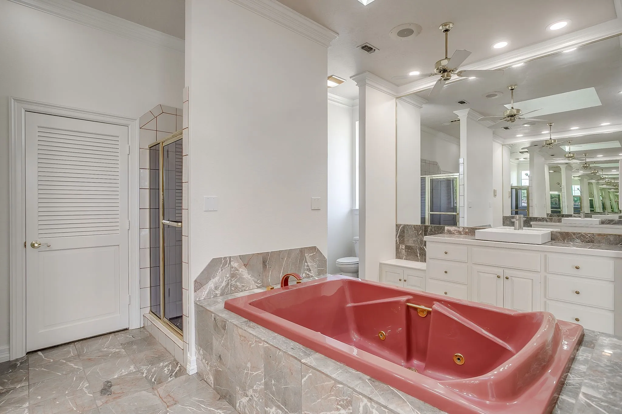 Single Family Residence For Sale in Parker County , 2625 Clear Lake Road, Weatherford, Texas 76087, 4 Bedroom, 4 Bathroom, 3 Garage spaces, 3,296 Sqft, built in 1988, mls#21326296, Real Estate Agent in Weatherford, Homes For Sale in Parker county, Homes For Sale in Weatherford, Realtor in Weatherford Texas, Real Estate Brokerage Independent Realty Texas, Luminita Cordes Realtor