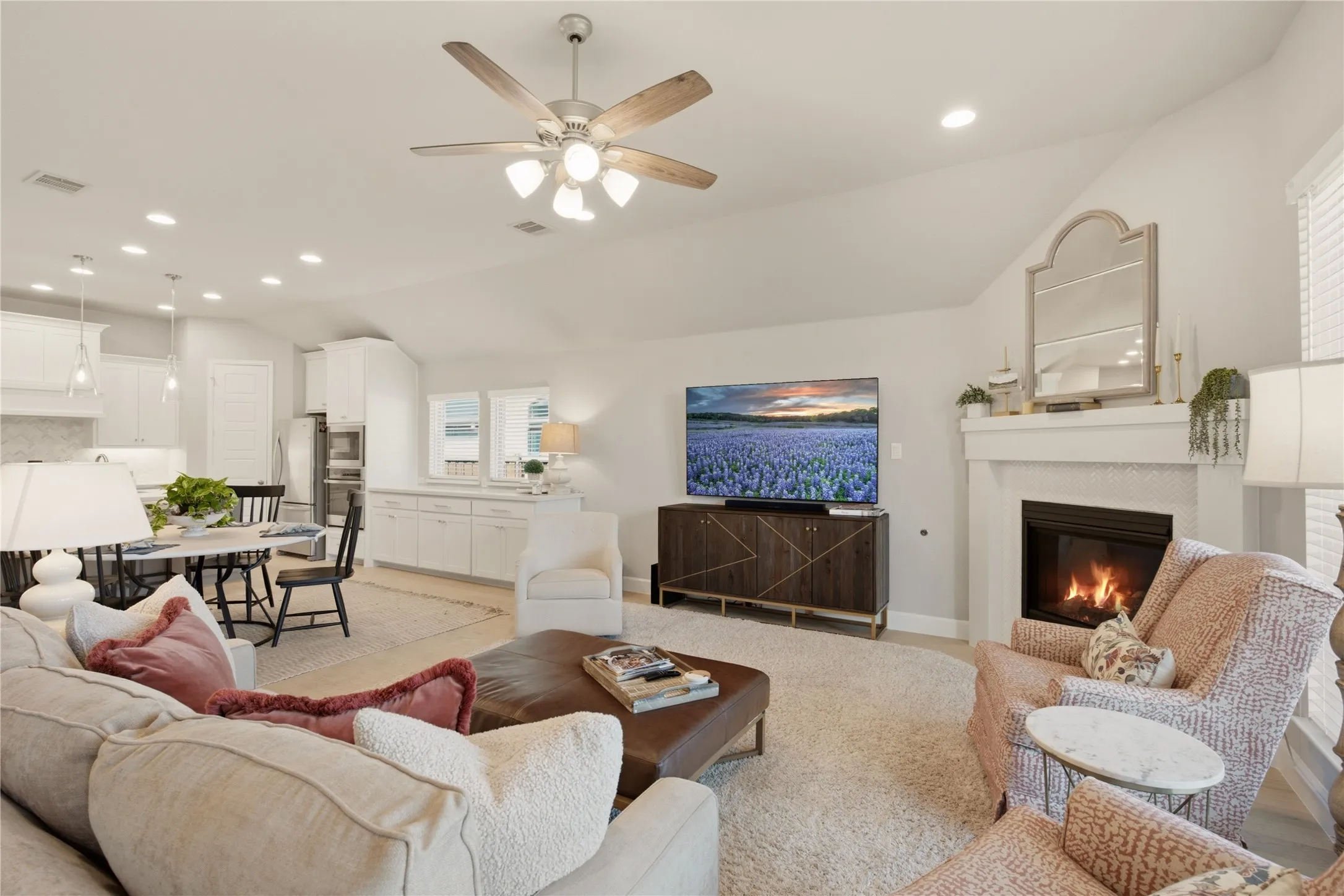 Single Family Residence For Sale in Collin County , 2320 Macy Way, Prosper, Texas 75078, 4 Bedroom, 3 Bathroom, 3 Garage spaces, 2,525 Sqft, built in 2023, mls#21305038, Real Estate Agent in Prosper, Homes For Sale in Collin county, Homes For Sale in Prosper, Realtor in Prosper Texas, Real Estate Brokerage Independent Realty Texas, Luminita Cordes Realtor