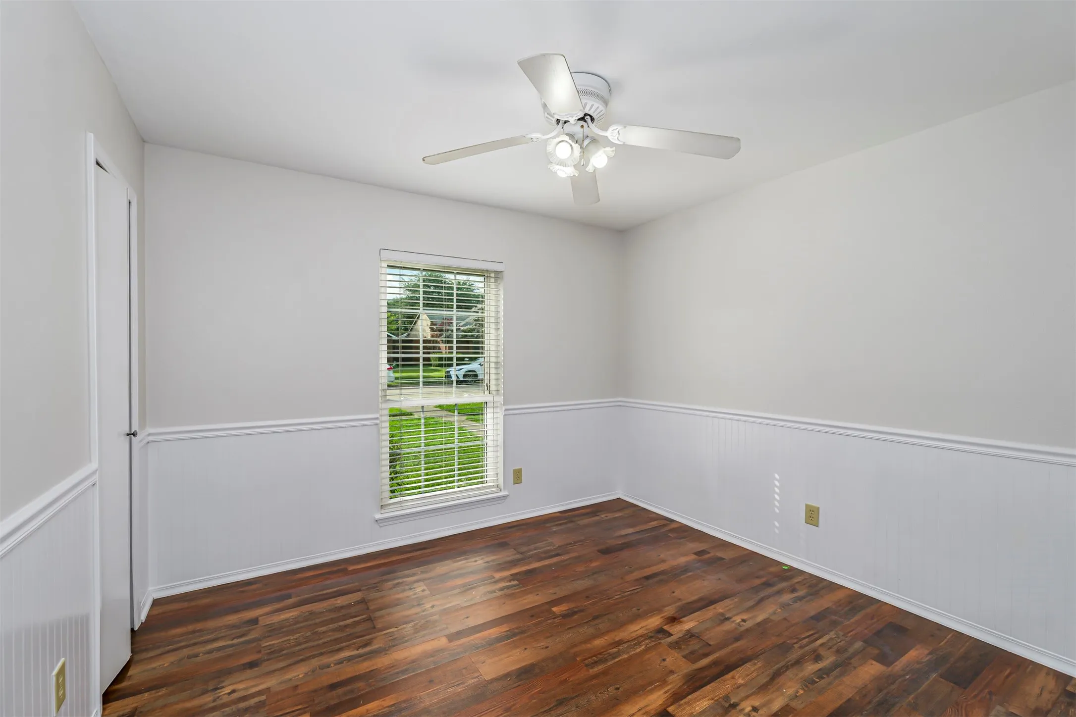 Empty room