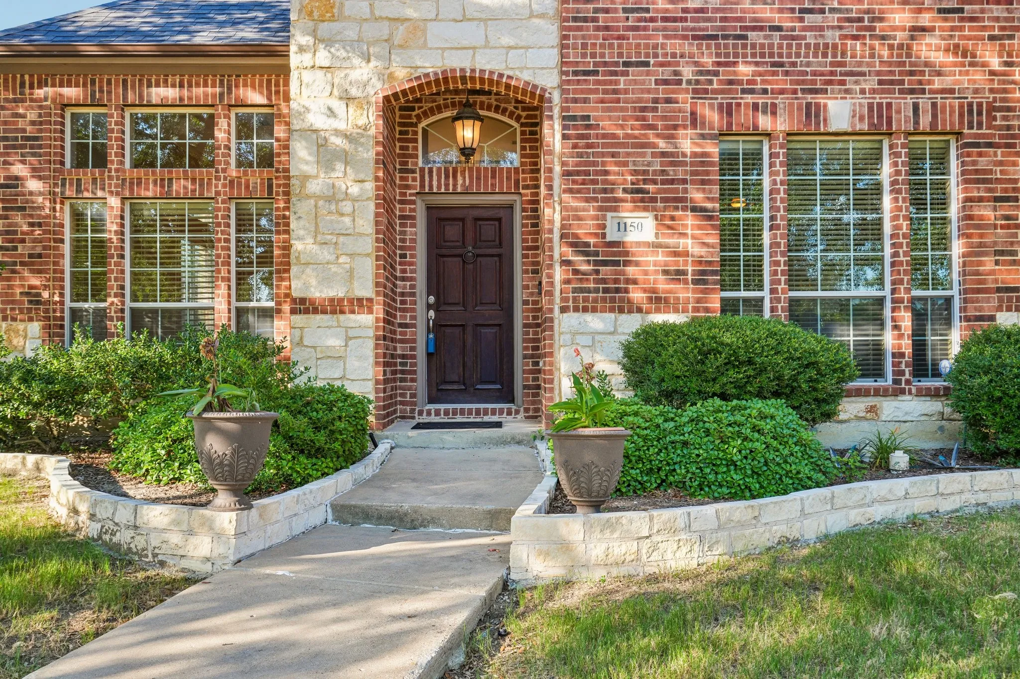 Single Family Residence For Sale in Rockwall County , 1150 Waterwood Circle, Rockwall, Texas 75087, 4 Bedroom, 4 Bathroom, 3 Garage spaces, 2,997 Sqft, built in 2005, mls#21324056, Real Estate Agent in Rockwall, Homes For Sale in Rockwall county, Homes For Sale in Rockwall, Realtor in Rockwall Texas, Real Estate Brokerage Independent Realty Texas, Luminita Cordes Realtor