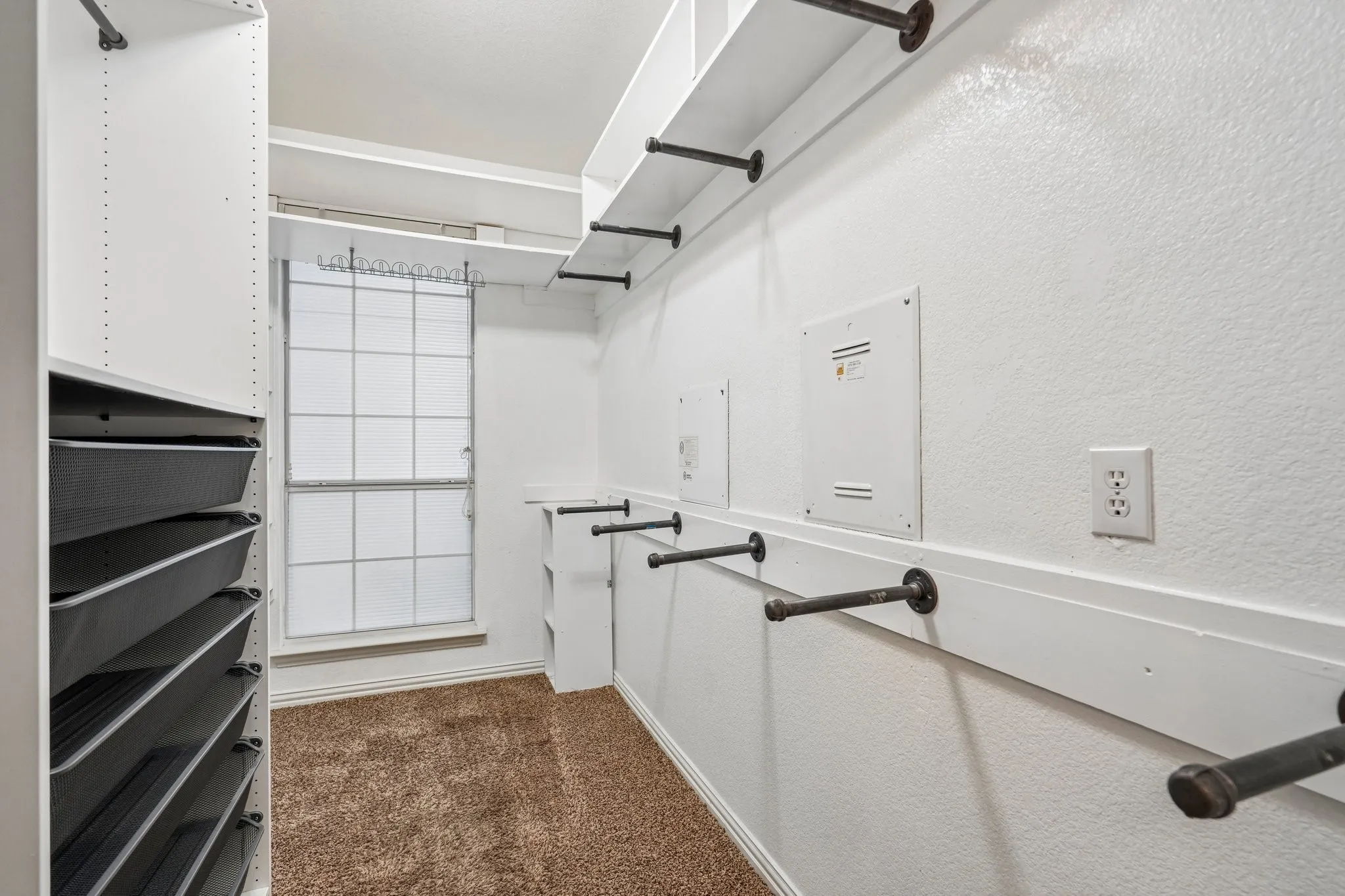 Primary Bedroom Closet