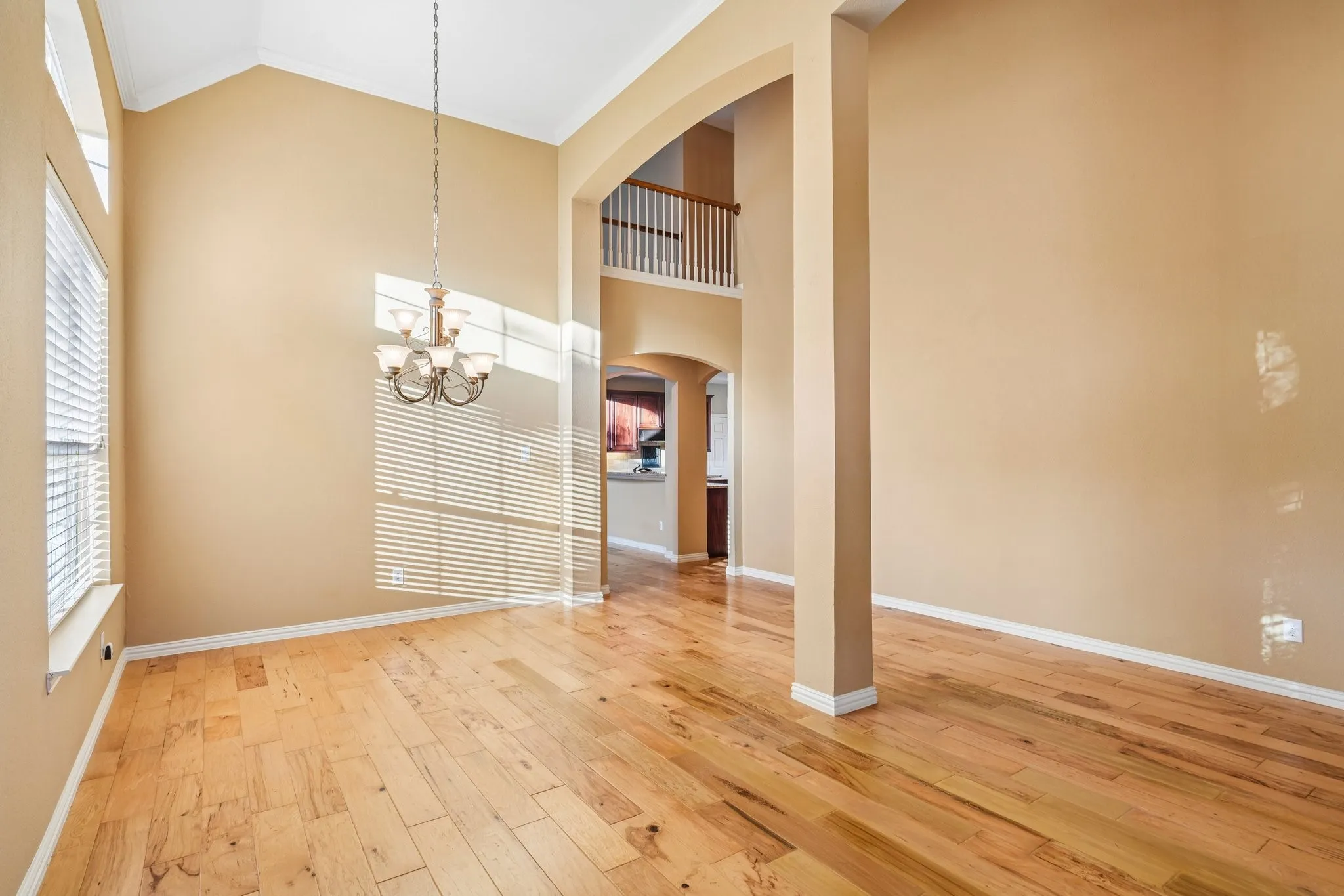 Single Family Residence For Sale in Rockwall County , 1150 Waterwood Circle, Rockwall, Texas 75087, 4 Bedroom, 4 Bathroom, 3 Garage spaces, 2,997 Sqft, built in 2005, mls#21324056, Real Estate Agent in Rockwall, Homes For Sale in Rockwall county, Homes For Sale in Rockwall, Realtor in Rockwall Texas, Real Estate Brokerage Independent Realty Texas, Luminita Cordes Realtor