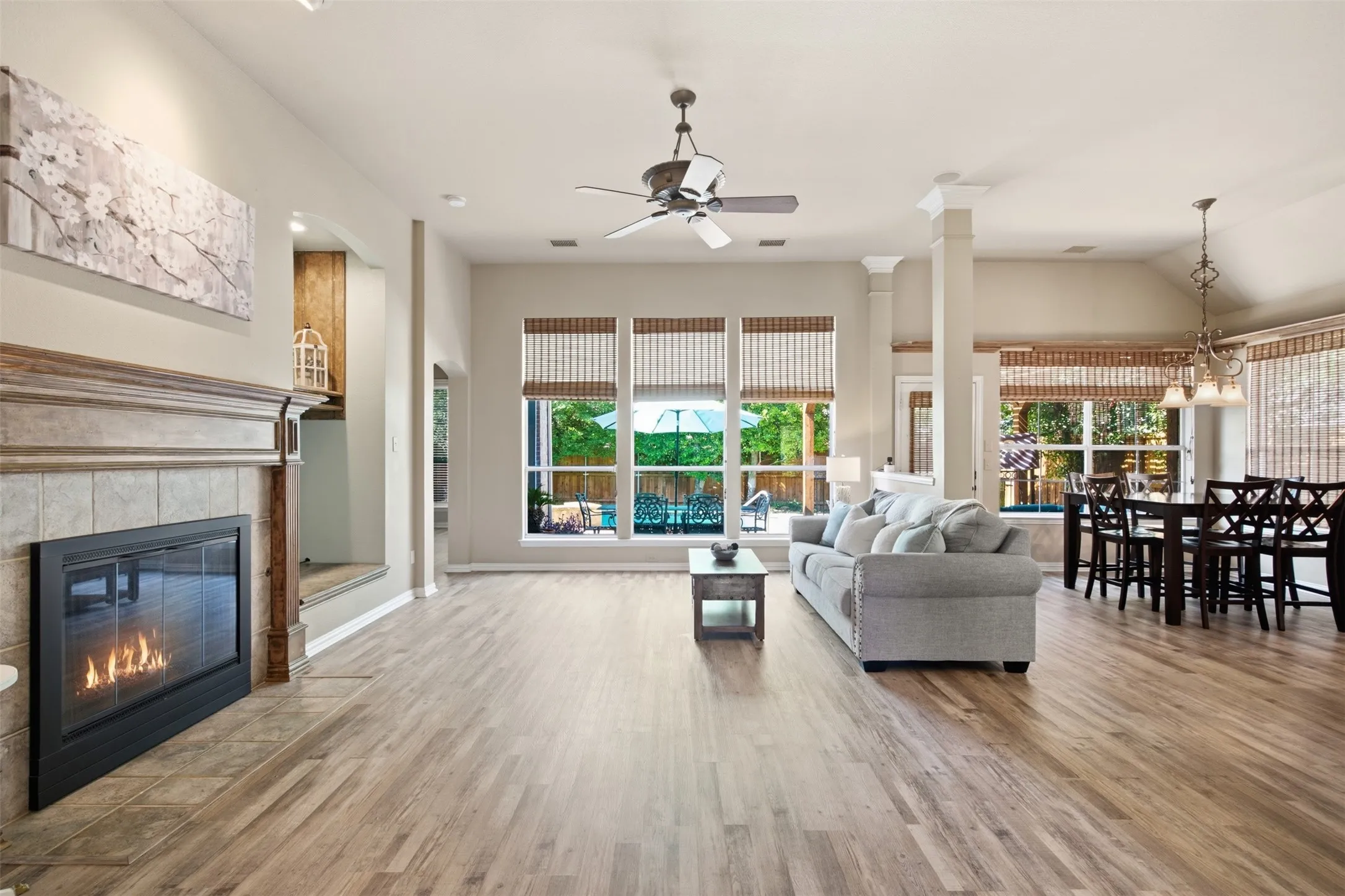 Single Family Residence For Sale in Collin County , 1305 Neches Drive, Allen, Texas 75013, 4 Bedroom, 4 Bathroom, 2 Garage spaces, 3,024 Sqft, built in 1999, mls#21326434, Real Estate Agent in Allen, Homes For Sale in Collin county, Homes For Sale in Allen, Realtor in Allen Texas, Real Estate Brokerage Independent Realty Texas, Luminita Cordes Realtor