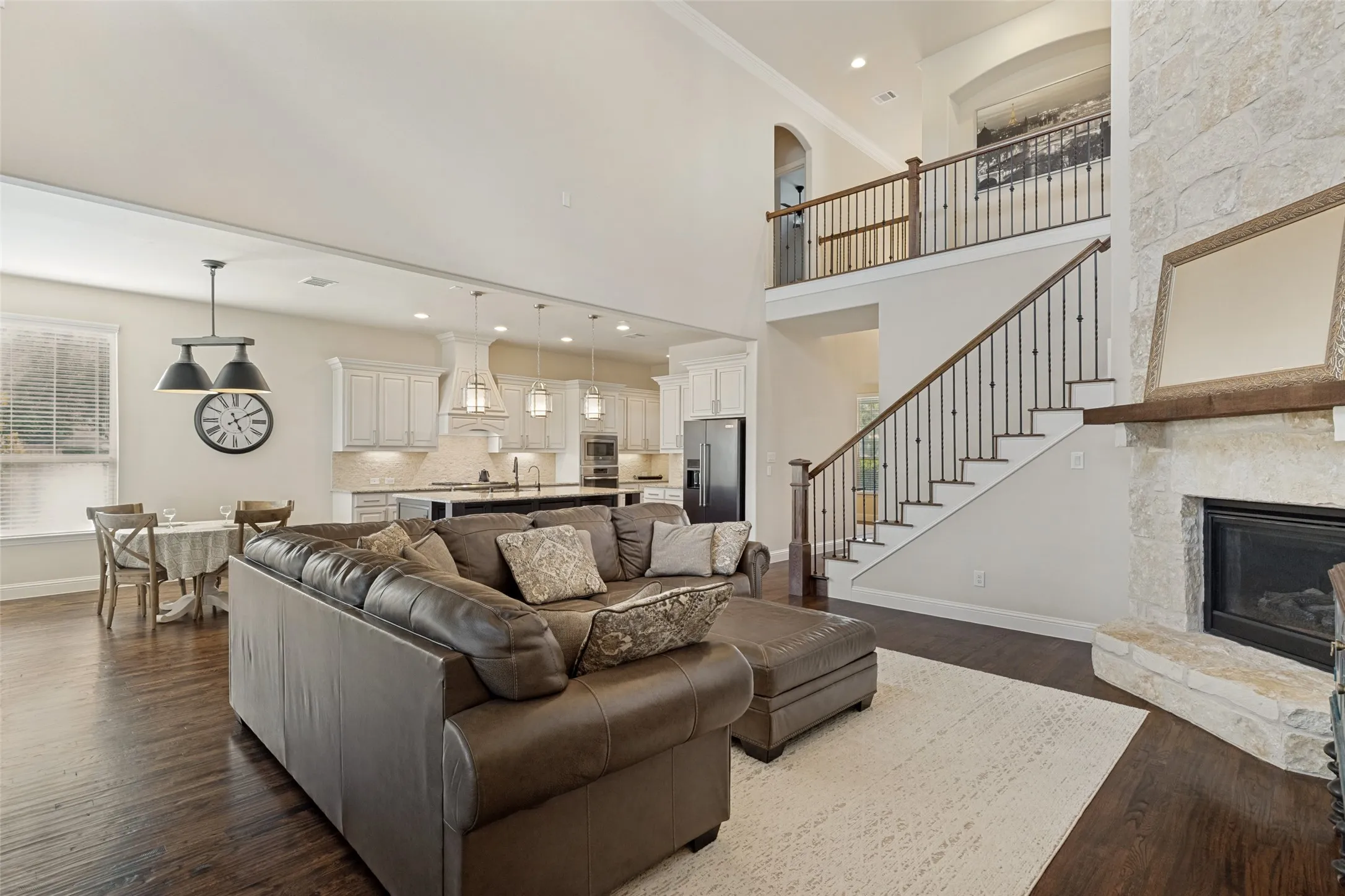 Single Family Residence For Sale in Collin County , 6409 Biltmore Lane, Mc Kinney, Texas 75071, 4 Bedroom, 5 Bathroom, 3 Garage spaces, 3,503 Sqft, built in 2014, mls#21325725, Real Estate Agent in Mc Kinney, Homes For Sale in Collin county, Homes For Sale in Mc Kinney, Realtor in Mc Kinney Texas, Real Estate Brokerage Independent Realty Texas, Luminita Cordes Realtor