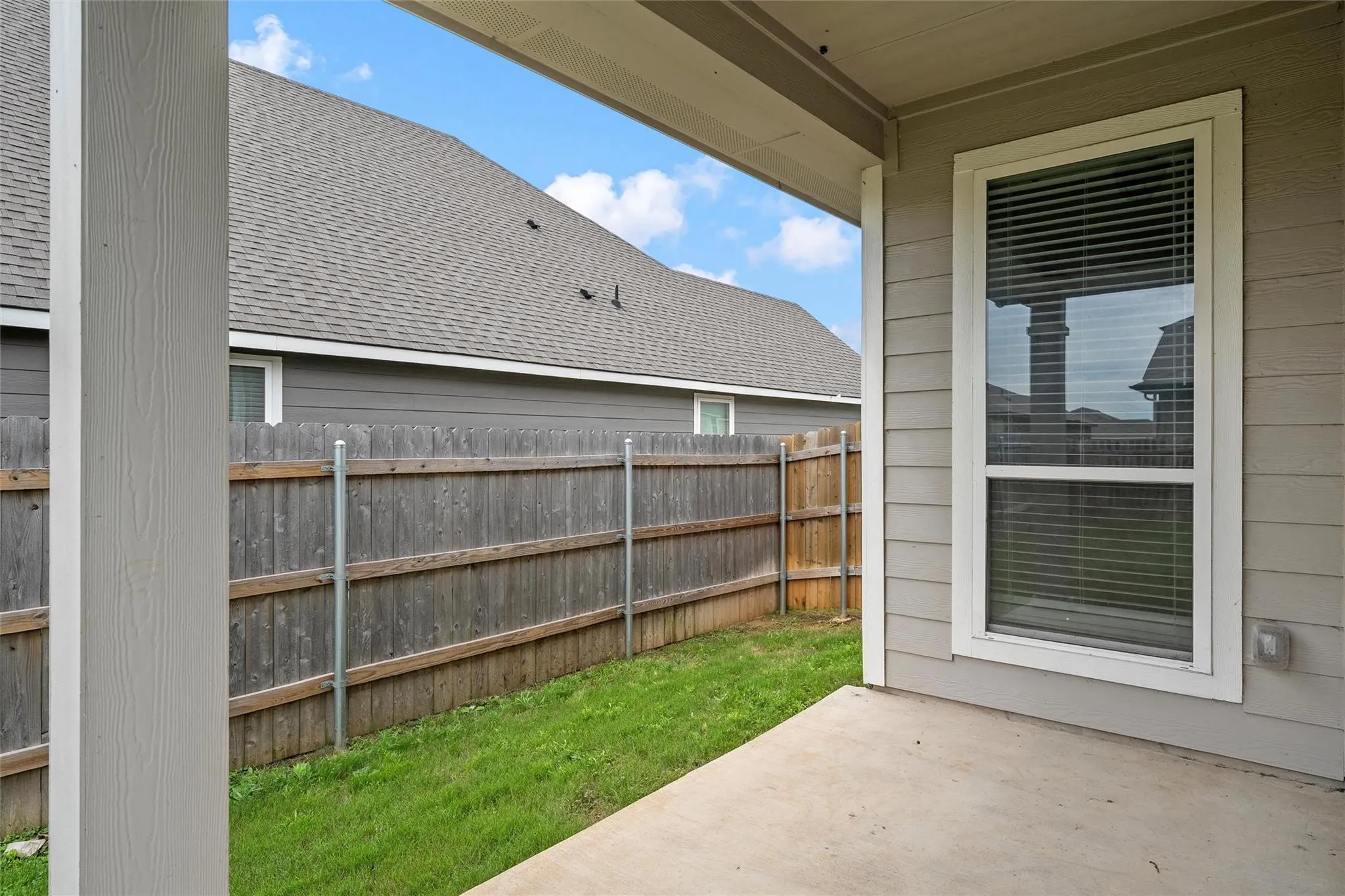 Single Family Residence For Sale in Mc Lennan County , 3224 Dottavio, Lorena, Texas 76655, 3 Bedroom, 2 Bathroom, 2 Garage spaces, 1,537 Sqft, built in 2023, mls#21326478, Real Estate Agent in Lorena, Homes For Sale in Mc Lennan county, Homes For Sale in Lorena, Realtor in Lorena Texas, Real Estate Brokerage Independent Realty Texas, Luminita Cordes Realtor