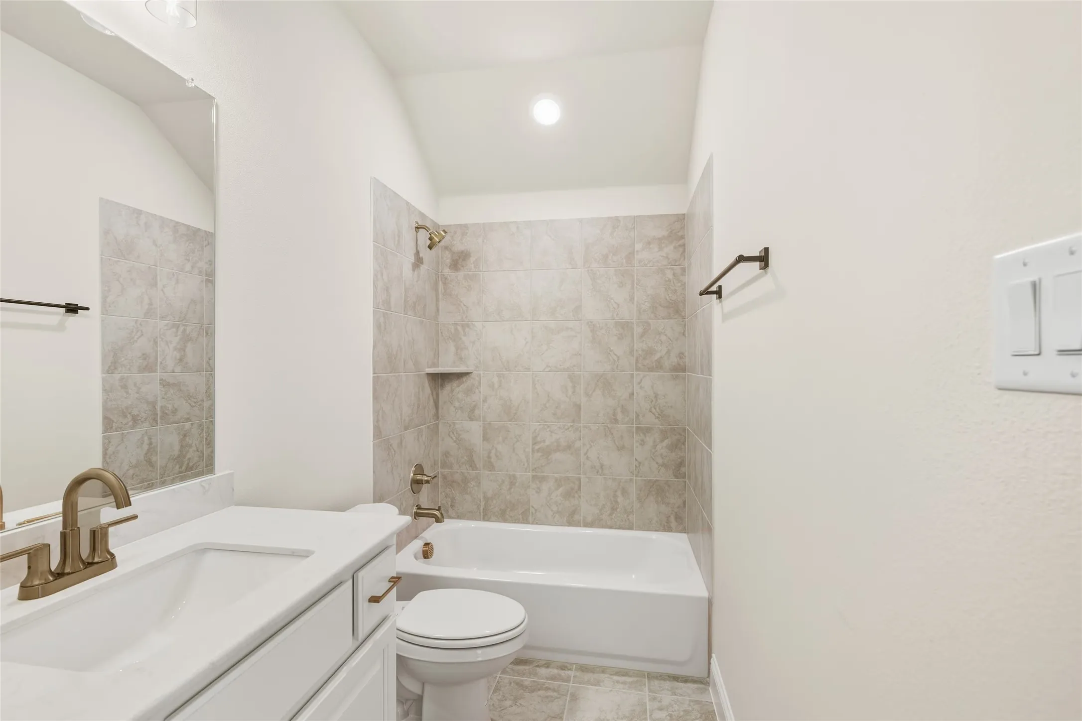 Single Family Residence For Sale in Rockwall County , 407 Sedgwick Drive, Fate, Texas 75189, 5 Bedroom, 5 Bathroom, 3 Garage spaces, 3,668 Sqft, built in 2026, Price $619,000, mls#21326526, Real Estate Agent in Fate, Homes For Sale in Rockwall county, Homes For Sale in Fate, Realtor in Fate Texas, Real Estate Brokerage Independent Realty Texas, Luminita Cordes Realtor