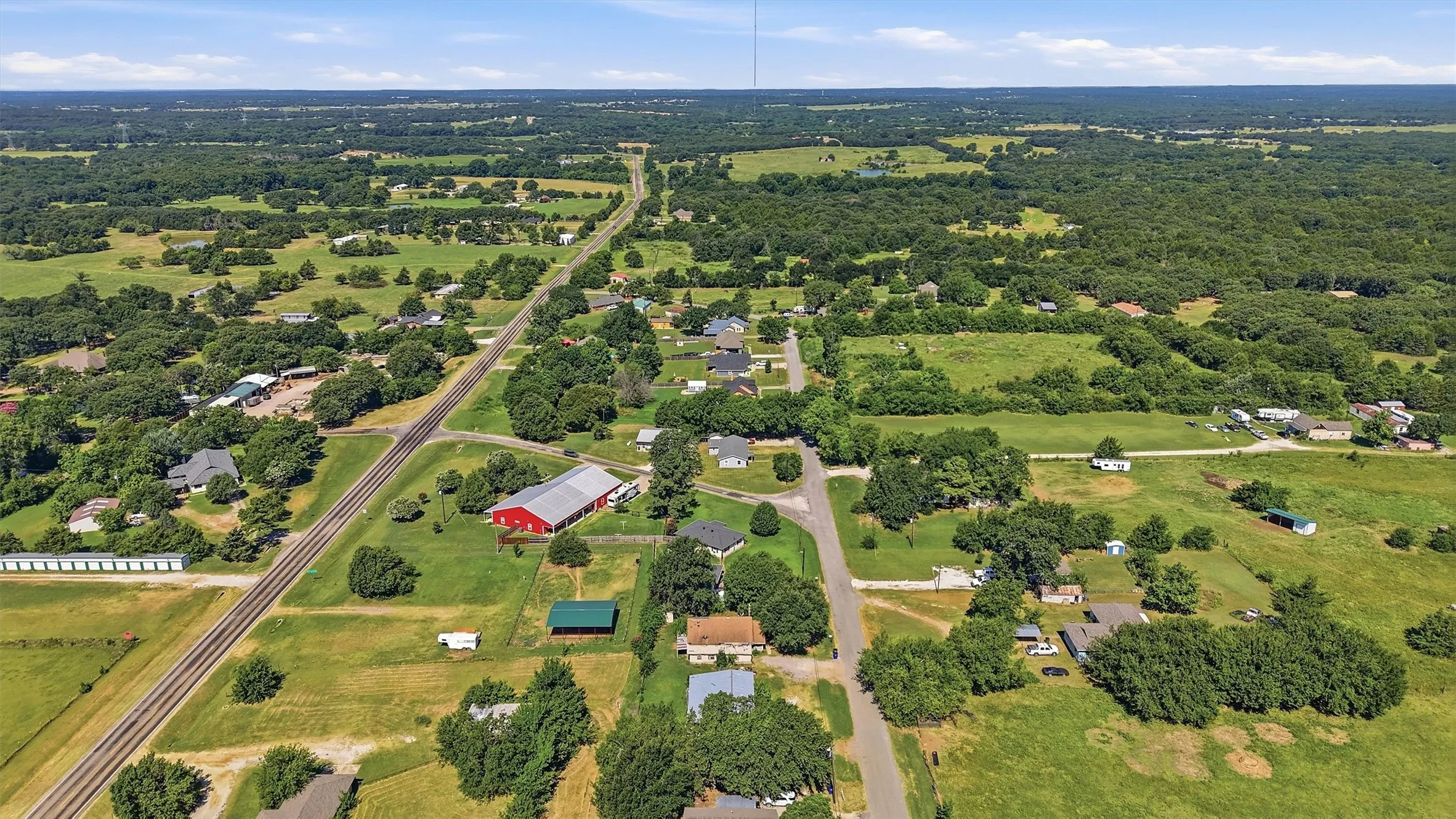 Improved Land For Sale in Grayson County , 538 W Hughes Street, Collinsville, Texas 76233, 0, 0, Garage spaces, 0 Sqft, built in 1923, mls#21326518, Real Estate Agent in Collinsville, Homes For Sale in Grayson county, Homes For Sale in Collinsville, Realtor in Collinsville Texas, Real Estate Brokerage Independent Realty Texas, Luminita Cordes Realtor
