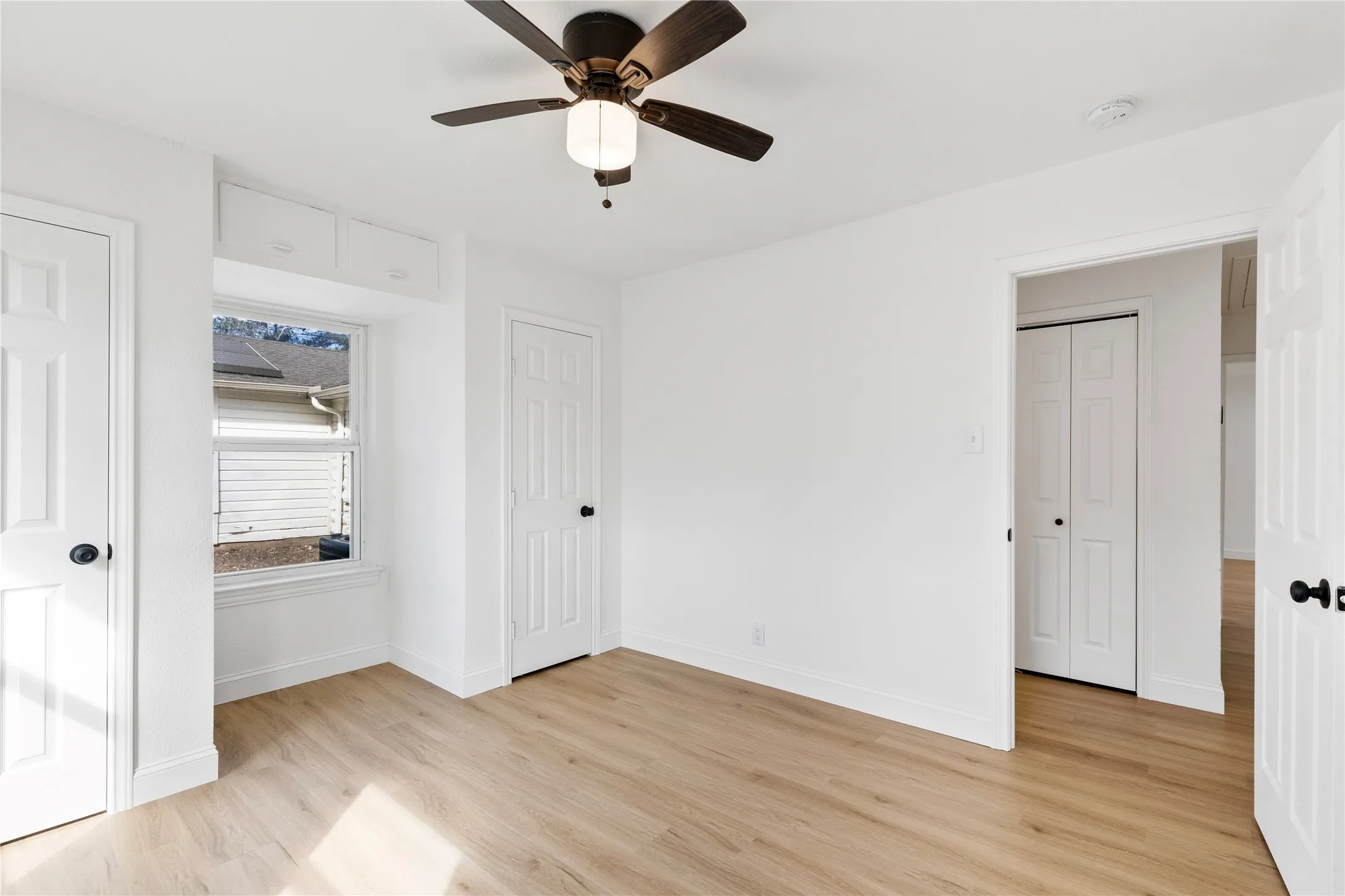 Single Family Residence For Sale in Dallas County , 3309 Tennessee Avenue, Dallas, Texas 75224, 4 Bedroom, 2 Bathroom, 2 Garage spaces, 2,021 Sqft, built in 1951, mls#21324096, Real Estate Agent in Dallas, Homes For Sale in Dallas county, Homes For Sale in Dallas, Realtor in Dallas Texas, Real Estate Brokerage Independent Realty Texas, Luminita Cordes Realtor