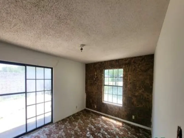 Single Family Residence For Sale in Young County , 306 Wade Street, Olney, Texas 76374, 4 Bedroom, 3 Bathroom, 2 Garage spaces, 3,457 Sqft, built in 1975, mls#21325596, Real Estate Agent in Olney, Homes For Sale in Young county, Homes For Sale in Olney, Realtor in Olney Texas, Real Estate Brokerage Independent Realty Texas, Luminita Cordes Realtor