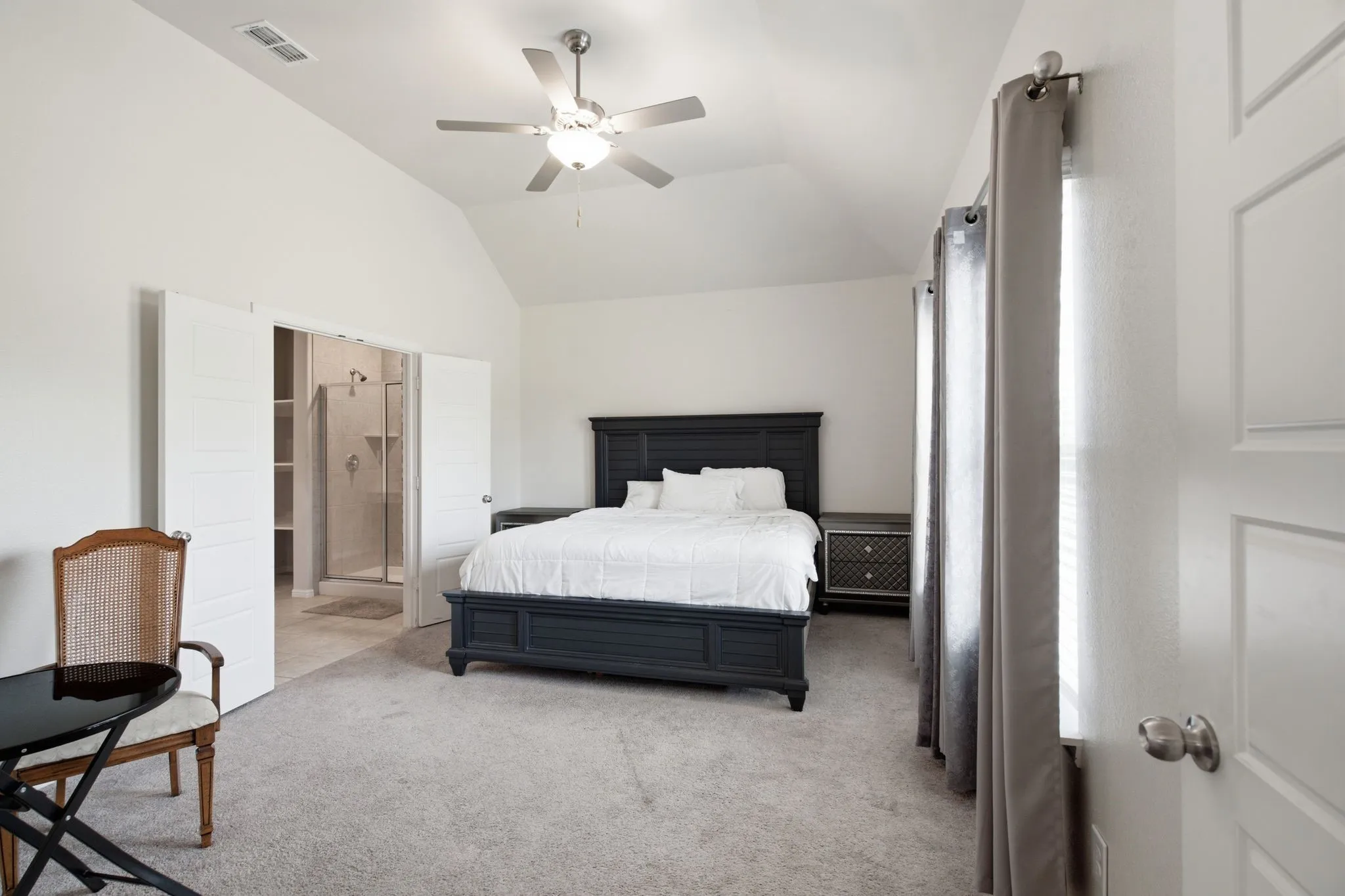 Single Family Residence For Sale in Ellis County , 6921 Pampas Place, Venus, Texas 76084, 4 Bedrooms, 3 Bathrooms, 2 Garage spaces, 2,601 Sqft, built in 2021, Price $485,000, mls#21326291, Real Estate Agent in Venus, Homes For Sale in Ellis county, Homes For Sale in Venus, Realtor in Venus Texas, Real Estate Brokerage Independent Realty Texas, Luminita Cordes Realtor