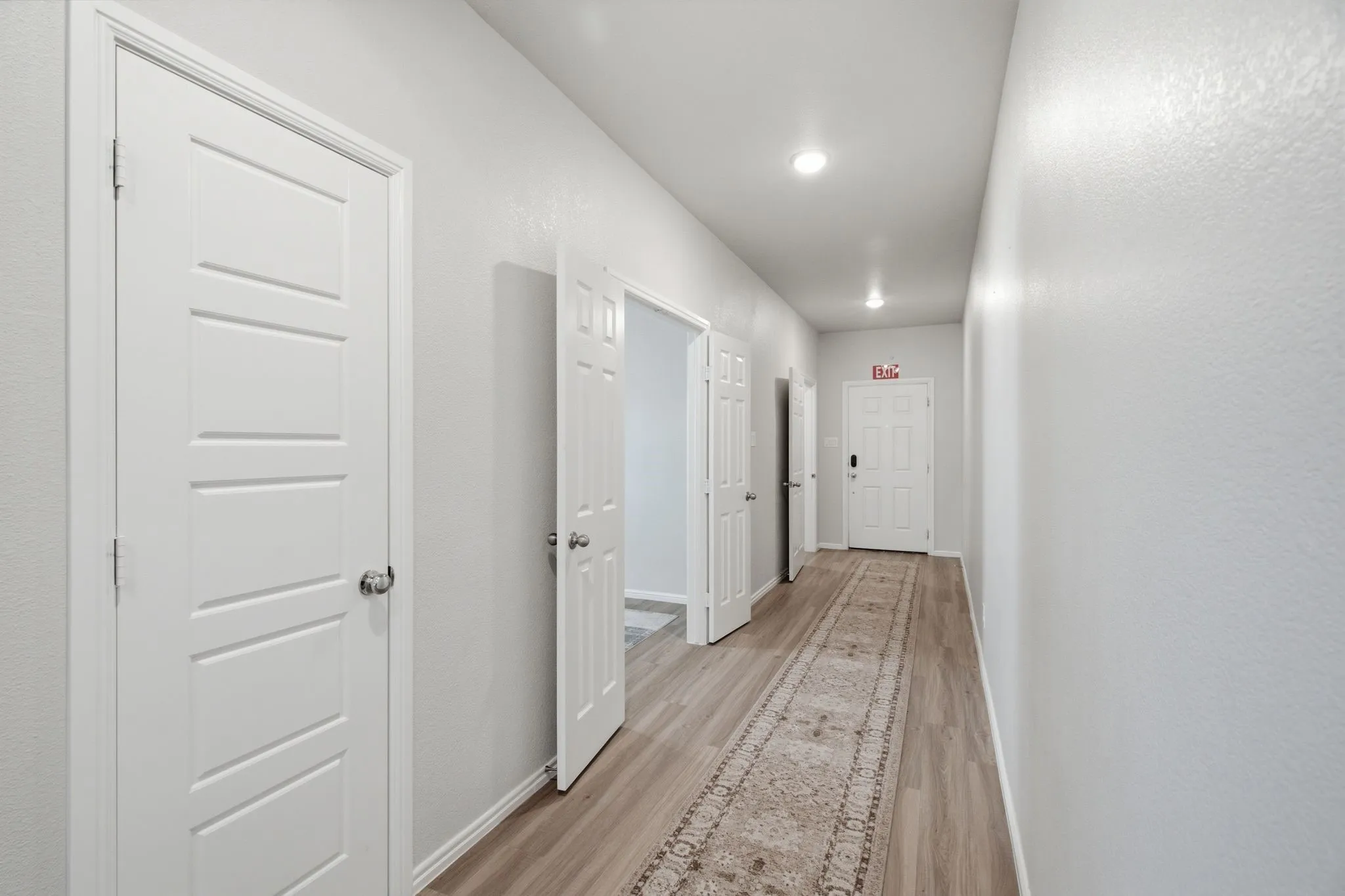Single Family Residence For Sale in Ellis County , 6921 Pampas Place, Venus, Texas 76084, 4 Bedrooms, 3 Bathrooms, 2 Garage spaces, 2,601 Sqft, built in 2021, Price $485,000, mls#21326291, Real Estate Agent in Venus, Homes For Sale in Ellis county, Homes For Sale in Venus, Realtor in Venus Texas, Real Estate Brokerage Independent Realty Texas, Luminita Cordes Realtor