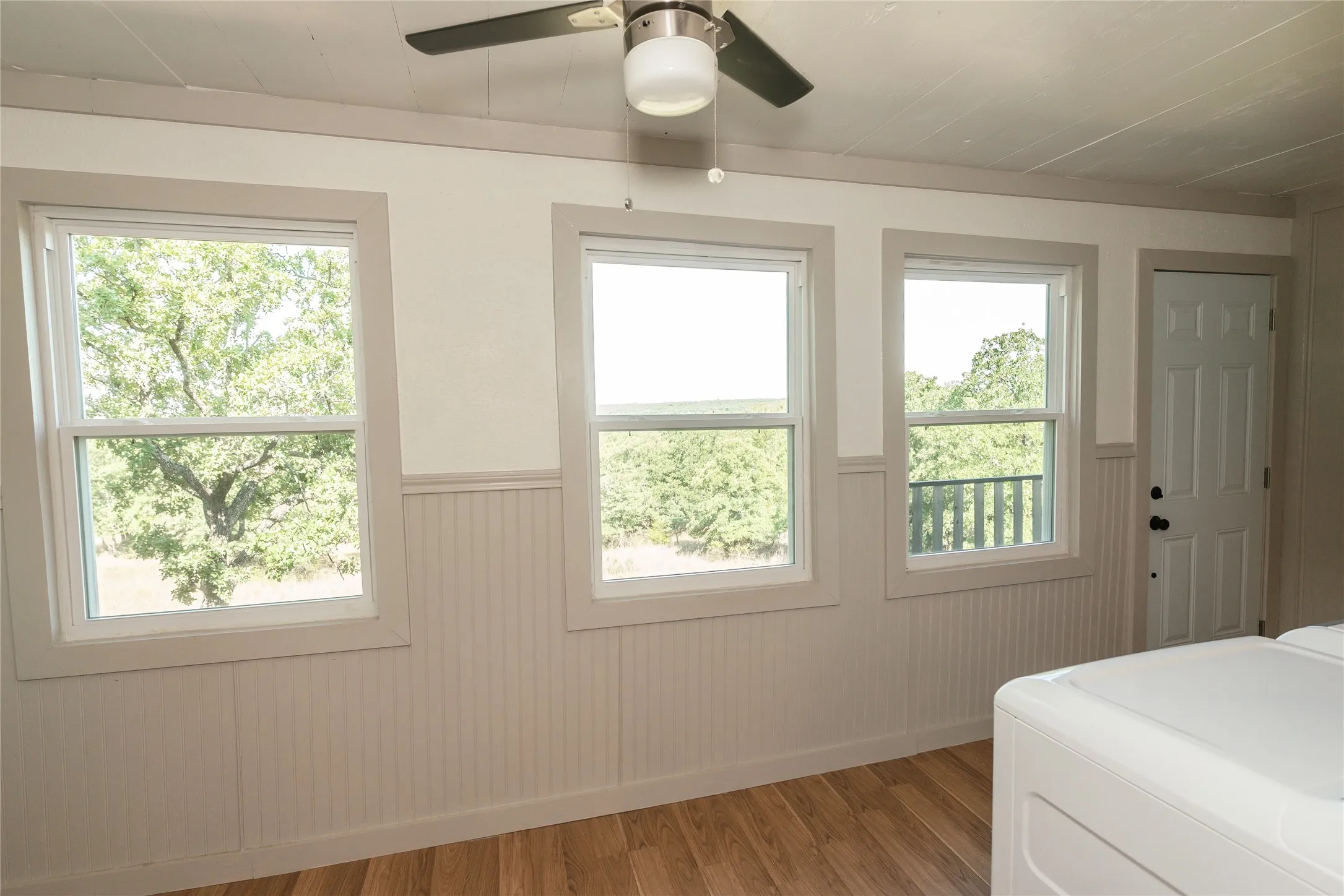 Single Family Residence For Sale in Montague County , 375 Nocona Drive, Nocona, Texas 76255, 3 Bedroom, 1 Bathroom, Garage spaces, 1,000 Sqft, built in 1950, mls#21326484, Real Estate Agent in Nocona, Homes For Sale in Montague county, Homes For Sale in Nocona, Realtor in Nocona Texas, Real Estate Brokerage Independent Realty Texas, Luminita Cordes Realtor