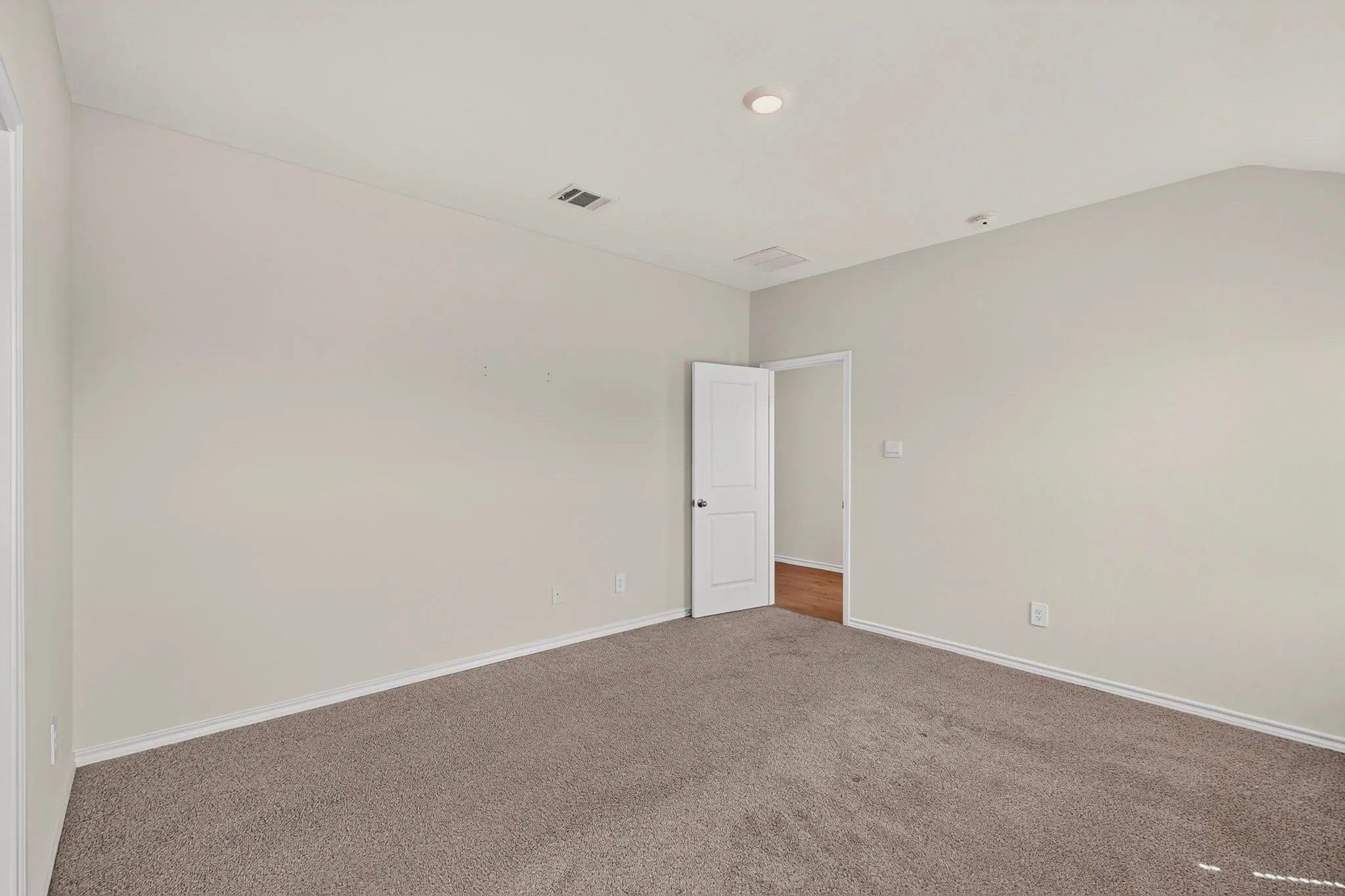 Single Family Residence For Sale in Rockwall County , 463 Vitex Drive, Royse City, Texas 75189, 3 Bedroom, 2 Bathroom, 2 Garage spaces, 1,543 Sqft, built in 2023, mls#21326428, Real Estate Agent in Royse City, Homes For Sale in Rockwall county, Homes For Sale in Royse City, Realtor in Royse City Texas, Real Estate Brokerage Independent Realty Texas, Luminita Cordes Realtor
