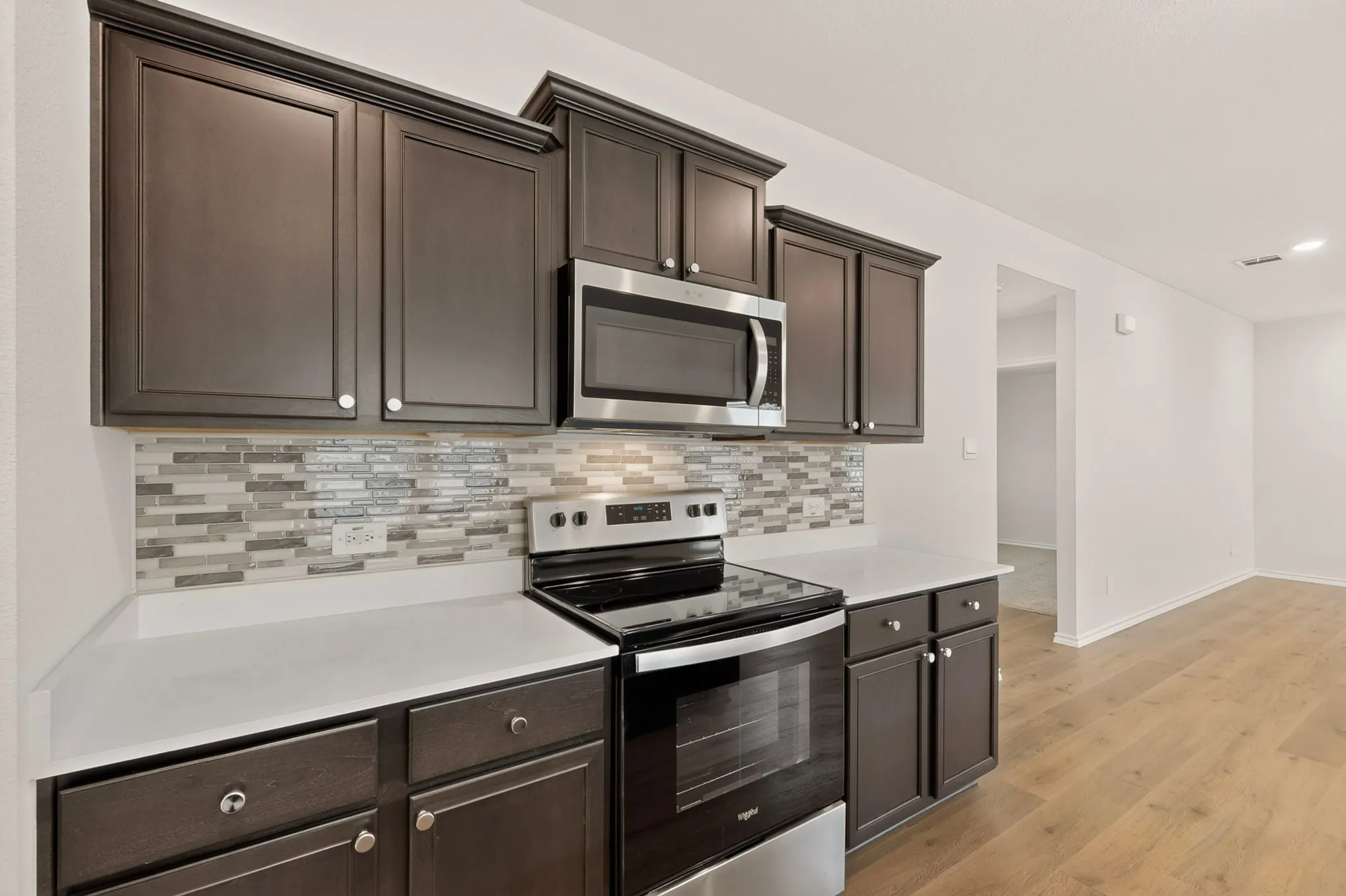 Single Family Residence For Sale in Rockwall County , 463 Vitex Drive, Royse City, Texas 75189, 3 Bedroom, 2 Bathroom, 2 Garage spaces, 1,543 Sqft, built in 2023, mls#21326428, Real Estate Agent in Royse City, Homes For Sale in Rockwall county, Homes For Sale in Royse City, Realtor in Royse City Texas, Real Estate Brokerage Independent Realty Texas, Luminita Cordes Realtor