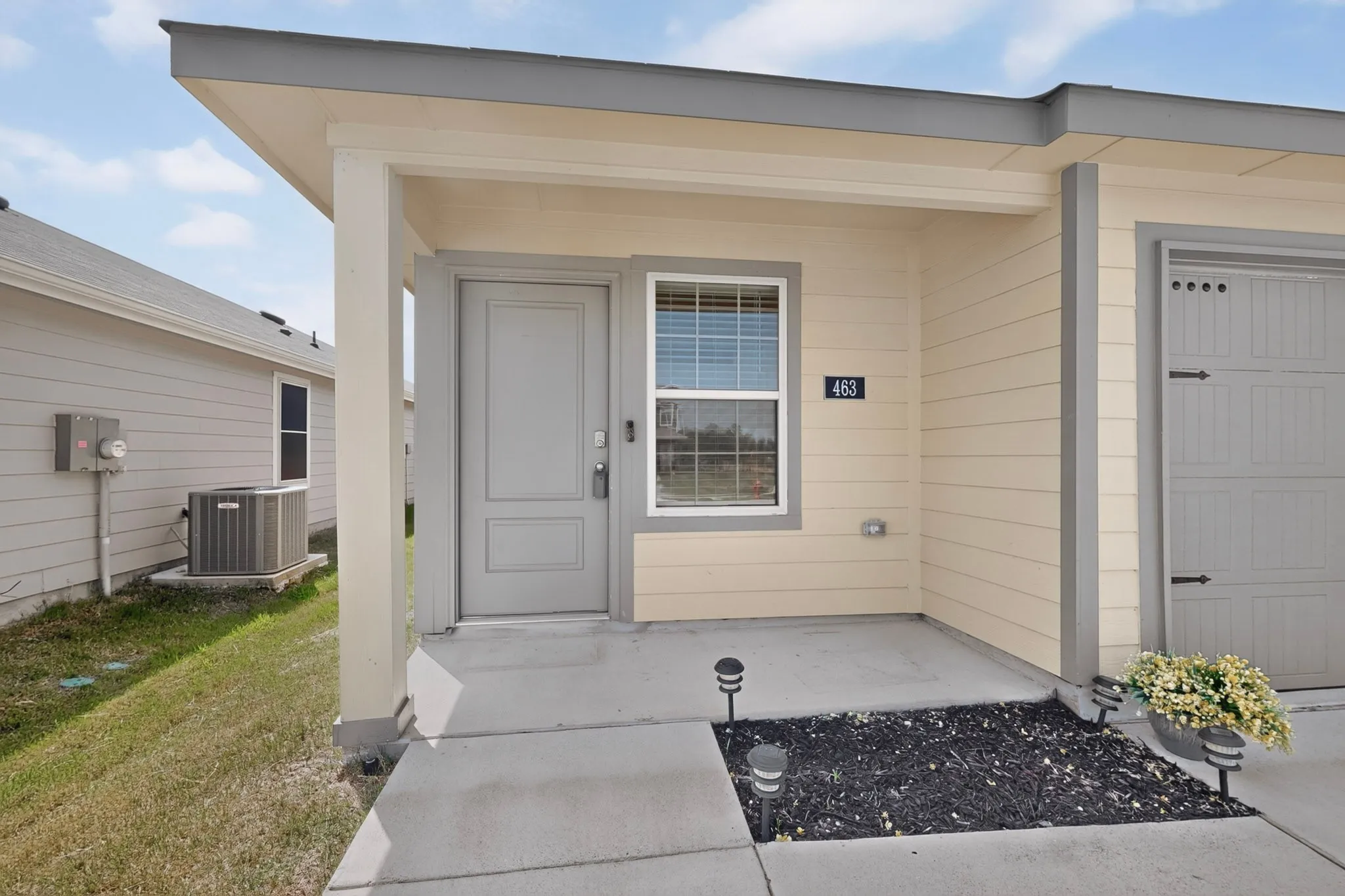 Single Family Residence For Sale in Rockwall County , 463 Vitex Drive, Royse City, Texas 75189, 3 Bedroom, 2 Bathroom, 2 Garage spaces, 1,543 Sqft, built in 2023, mls#21326428, Real Estate Agent in Royse City, Homes For Sale in Rockwall county, Homes For Sale in Royse City, Realtor in Royse City Texas, Real Estate Brokerage Independent Realty Texas, Luminita Cordes Realtor