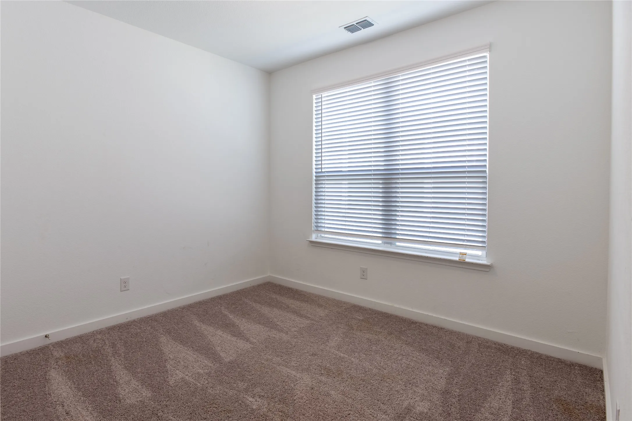 Single Family Residence For Sale in Denton County , 5945 Revere Drive, Providence Village, Texas 76227, 3 Bedroom, 2 Bathroom, 2 Garage spaces, 1,881 Sqft, built in 2023, mls#21326568, Real Estate Agent in Providence Village, Homes For Sale in Denton county, Homes For Sale in Providence Village, Realtor in Providence Village Texas, Real Estate Brokerage Independent Realty Texas, Luminita Cordes Realtor