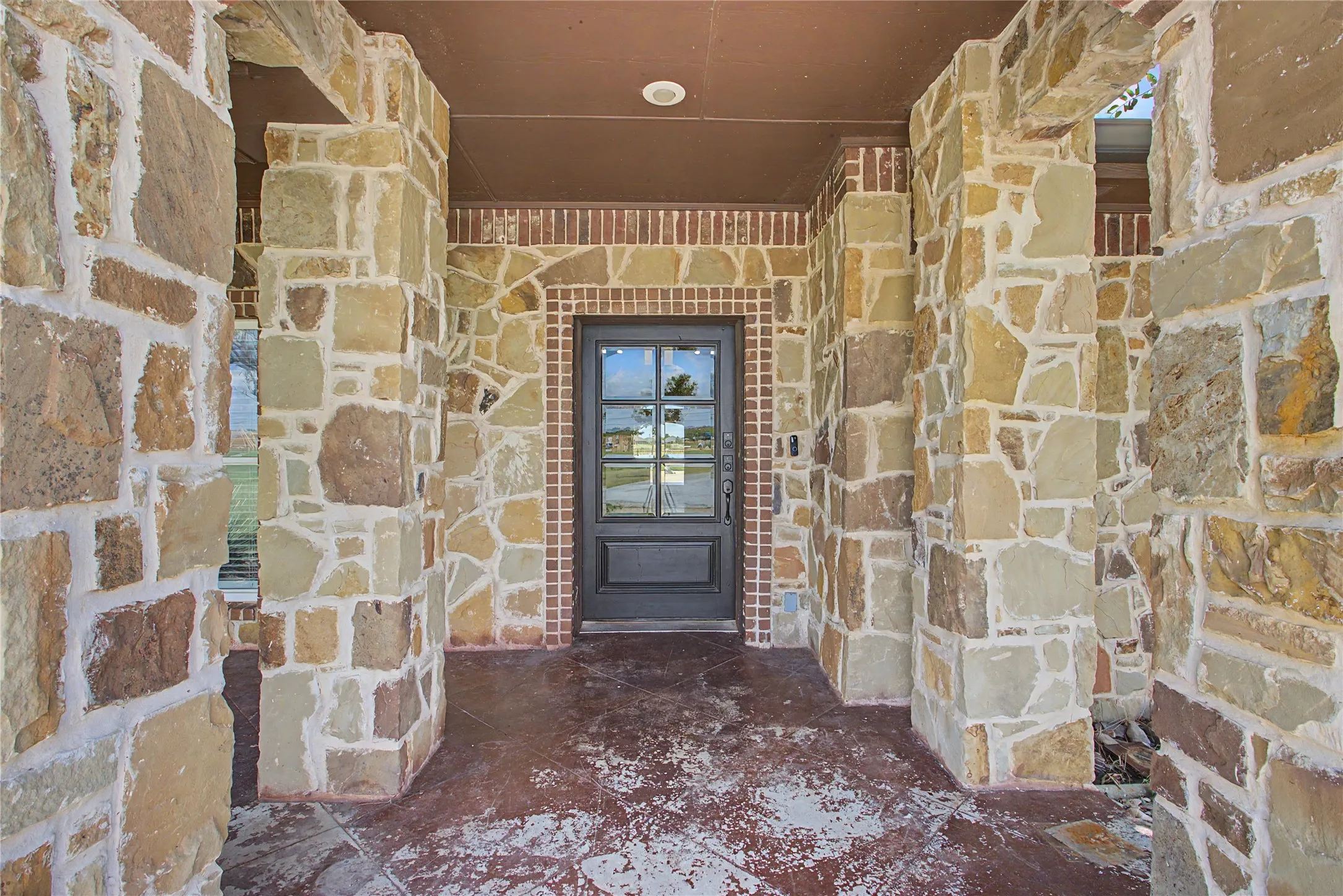 Single Family Residence For Sale in Taylor County , 6815 Hardwick Road, Abilene, Texas 79606, 5 Bedroom, 4 Bathroom, 3 Garage spaces, 5,426 Sqft, built in 2003, Price $1,250,000, mls#21325375, Real Estate Agent in Abilene, Homes For Sale in Taylor county, Homes For Sale in Abilene, Realtor in Abilene Texas, Real Estate Brokerage Independent Realty Texas, Luminita Cordes Realtor