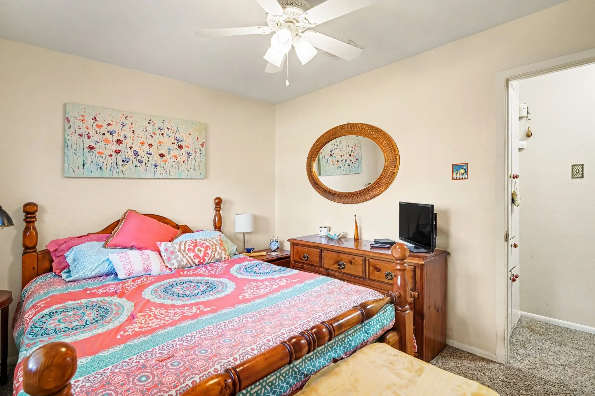Single Family Residence For Sale in Dallas County , 3610 Chime Street, Irving, Texas 75062, 3 Bedroom, 2 Bathroom, 2 Garage spaces, 1,416 Sqft, built in 1967, mls#21325608, Real Estate Agent in Irving, Homes For Sale in Dallas county, Homes For Sale in Irving, Realtor in Irving Texas, Real Estate Brokerage Independent Realty Texas, Luminita Cordes Realtor