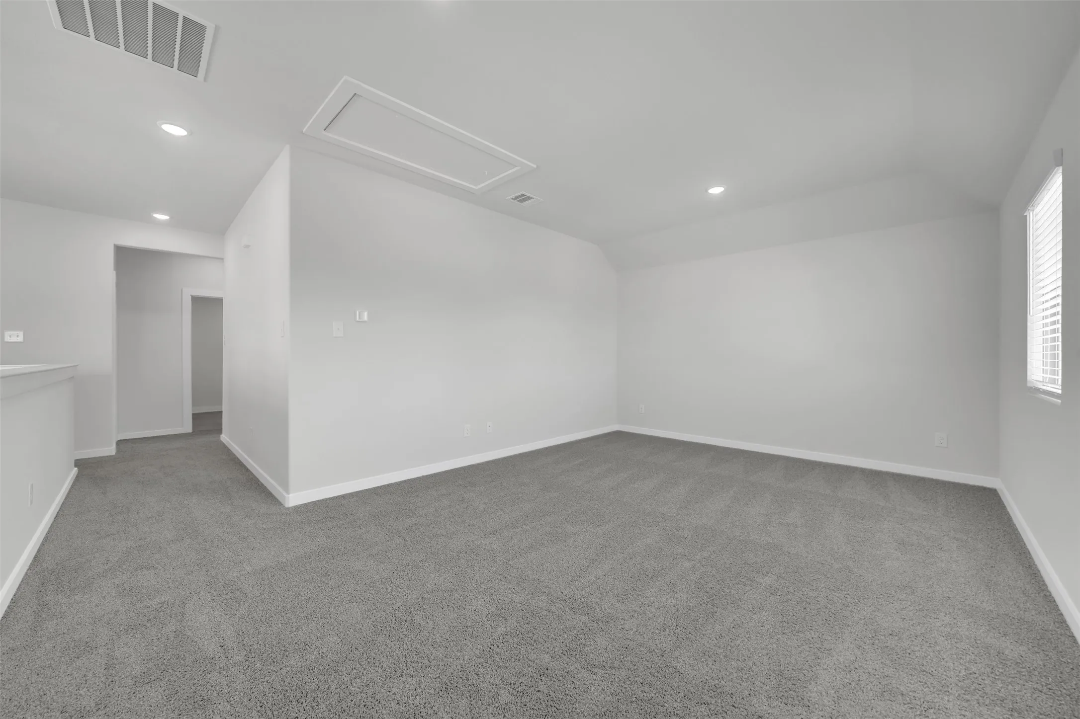 Single Family Residence For Rent in Collin County , 305 Millwood Road, Lavon, Texas 75166, 4 Bedroom, 3 Bathroom, 2 Garage spaces, 2,350 Sqft, built in 2026, mls#21326578, Real Estate Agent in Lavon, Homes For Rent in Collin county, Homes For Rent in Lavon, Realtor in Lavon Texas, Real Estate Brokerage Independent Realty Texas, Luminita Cordes Realtor