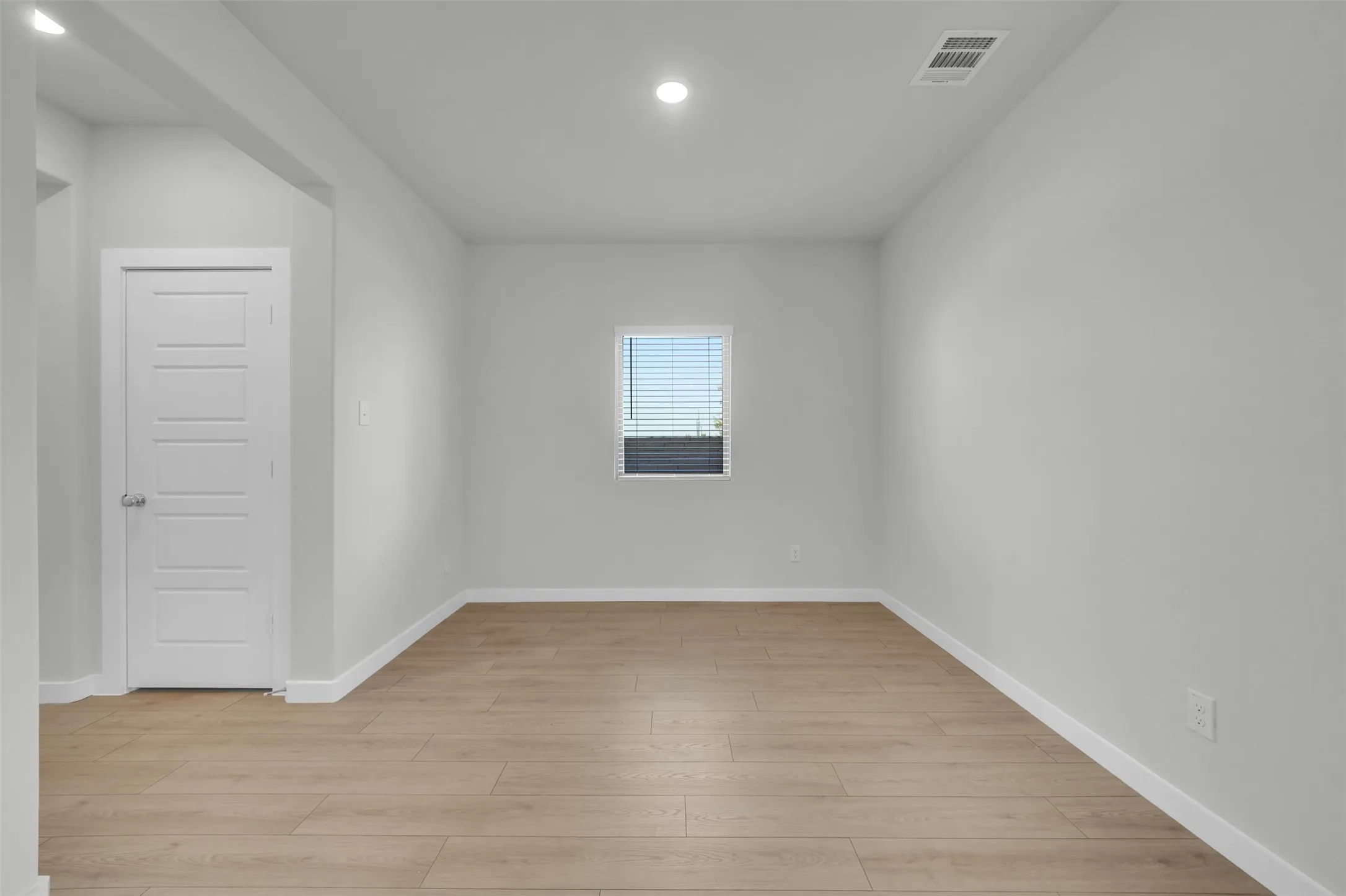 Single Family Residence For Rent in Collin County , 305 Millwood Road, Lavon, Texas 75166, 4 Bedroom, 3 Bathroom, 2 Garage spaces, 2,350 Sqft, built in 2026, mls#21326578, Real Estate Agent in Lavon, Homes For Rent in Collin county, Homes For Rent in Lavon, Realtor in Lavon Texas, Real Estate Brokerage Independent Realty Texas, Luminita Cordes Realtor