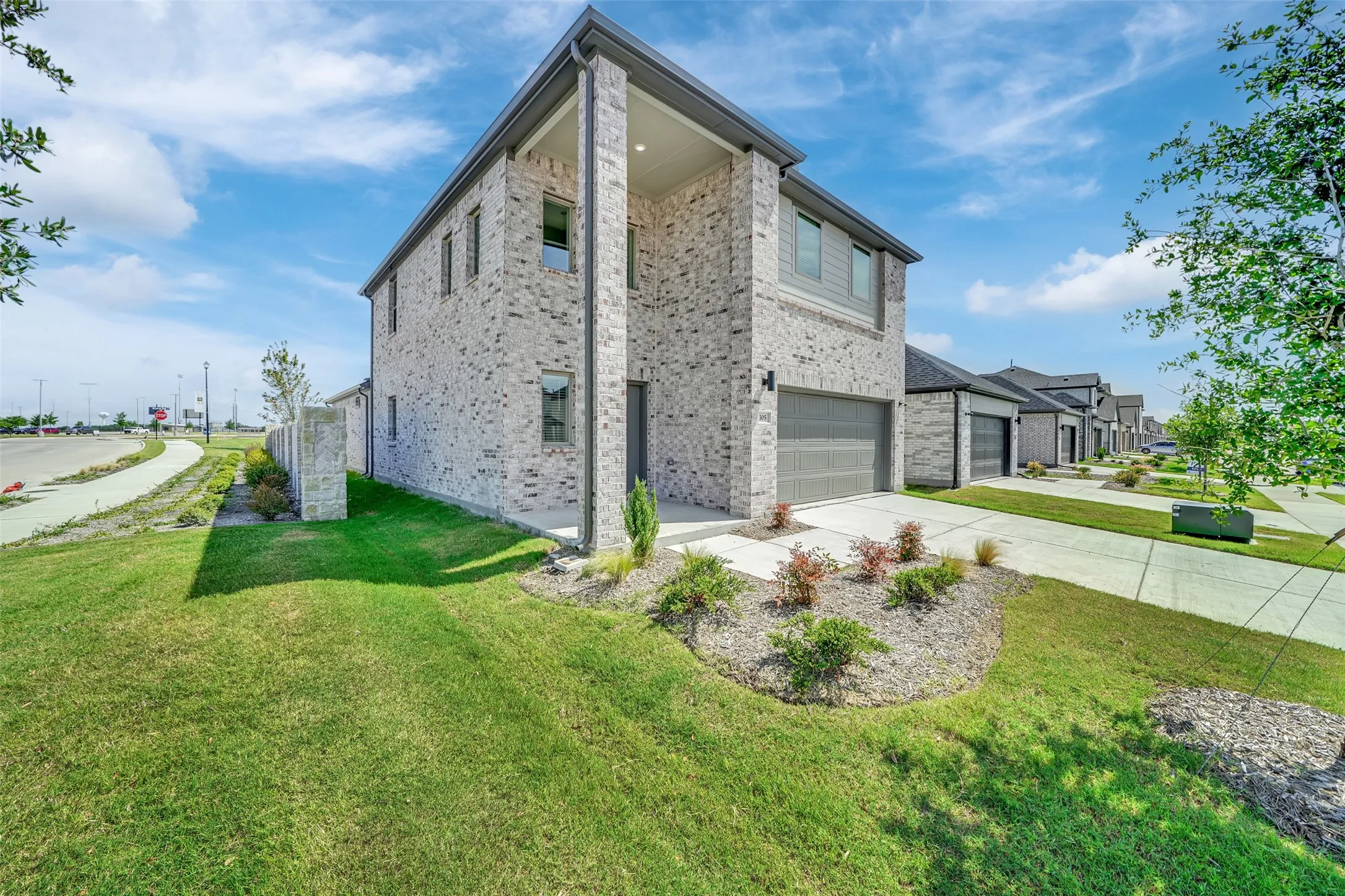 Single Family Residence For Rent in Collin County , 305 Millwood Road, Lavon, Texas 75166, 4 Bedroom, 3 Bathroom, 2 Garage spaces, 2,350 Sqft, built in 2026, mls#21326578, Real Estate Agent in Lavon, Homes For Rent in Collin county, Homes For Rent in Lavon, Realtor in Lavon Texas, Real Estate Brokerage Independent Realty Texas, Luminita Cordes Realtor