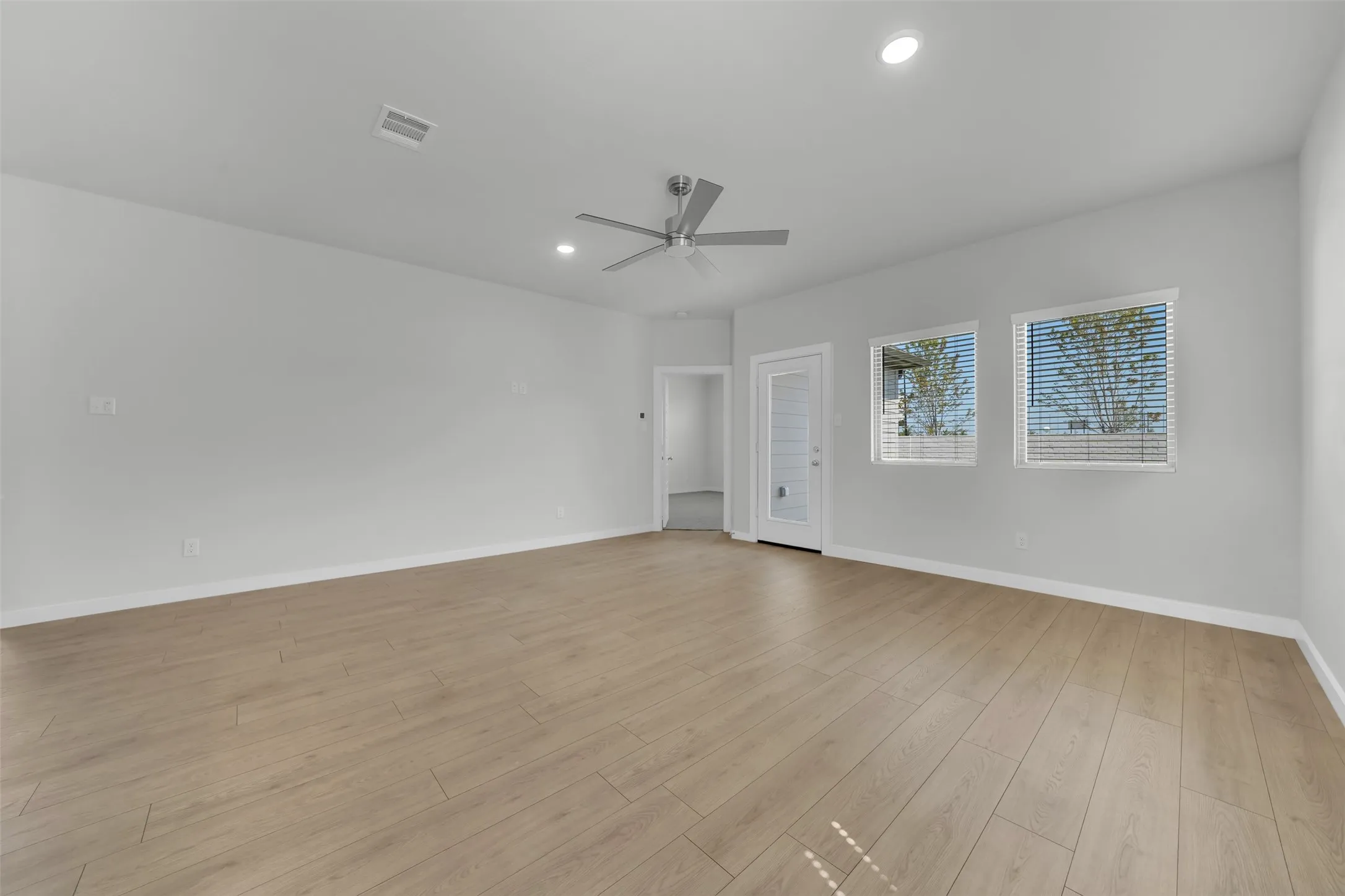 Single Family Residence For Rent in Collin County , 305 Millwood Road, Lavon, Texas 75166, 4 Bedroom, 3 Bathroom, 2 Garage spaces, 2,350 Sqft, built in 2026, mls#21326578, Real Estate Agent in Lavon, Homes For Rent in Collin county, Homes For Rent in Lavon, Realtor in Lavon Texas, Real Estate Brokerage Independent Realty Texas, Luminita Cordes Realtor