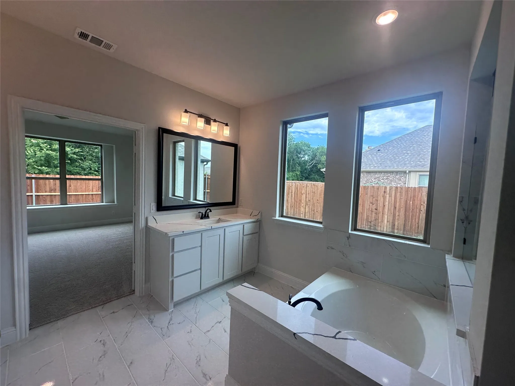 Single Family Residence For Sale in Grayson County , 610 Kyle Drive, Tioga, Texas 76271, 3 Bedroom, 2 Bathroom, 3 Garage spaces, 1,994 Sqft, built in 2026, mls#21326579, Real Estate Agent in Tioga, Homes For Sale in Grayson county, Homes For Sale in Tioga, Realtor in Tioga Texas, Real Estate Brokerage Independent Realty Texas, Luminita Cordes Realtor