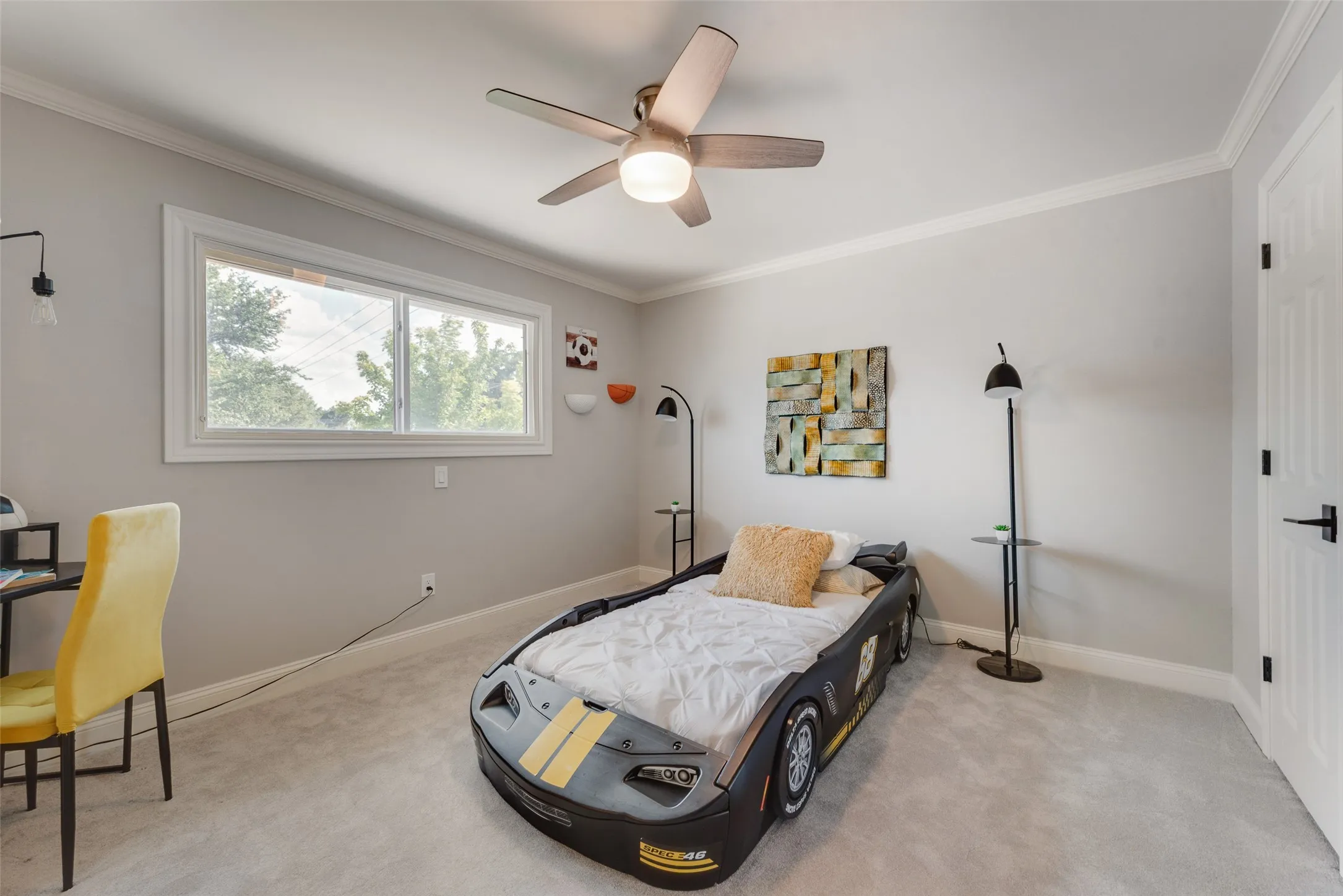 Single Family Residence For Sale in Dallas County , 6902 Deloache Avenue, Dallas, Texas 75225, 4 Bedroom, 3 Bathroom, 3 Garage spaces, 3,028 Sqft, built in 1979, mls#21325756, Real Estate Agent in Dallas, Homes For Sale in Dallas county, Homes For Sale in Dallas, Realtor in Dallas Texas, Real Estate Brokerage Independent Realty Texas, Luminita Cordes Realtor