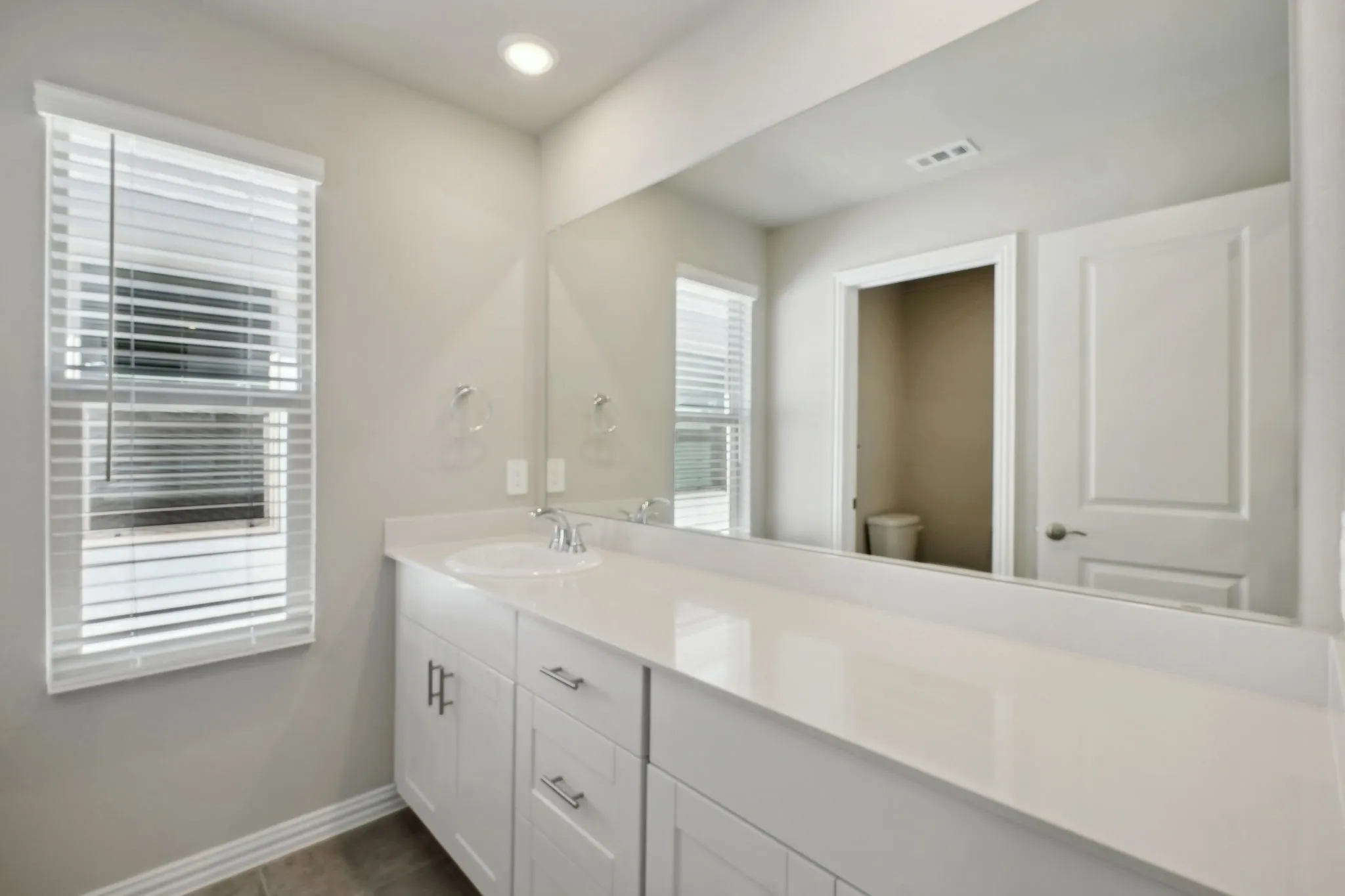 Photo is not of the actual home, but is an inspirational photo of builder’s model home and may depict options, furnishings, and/or decorator features that are not included.