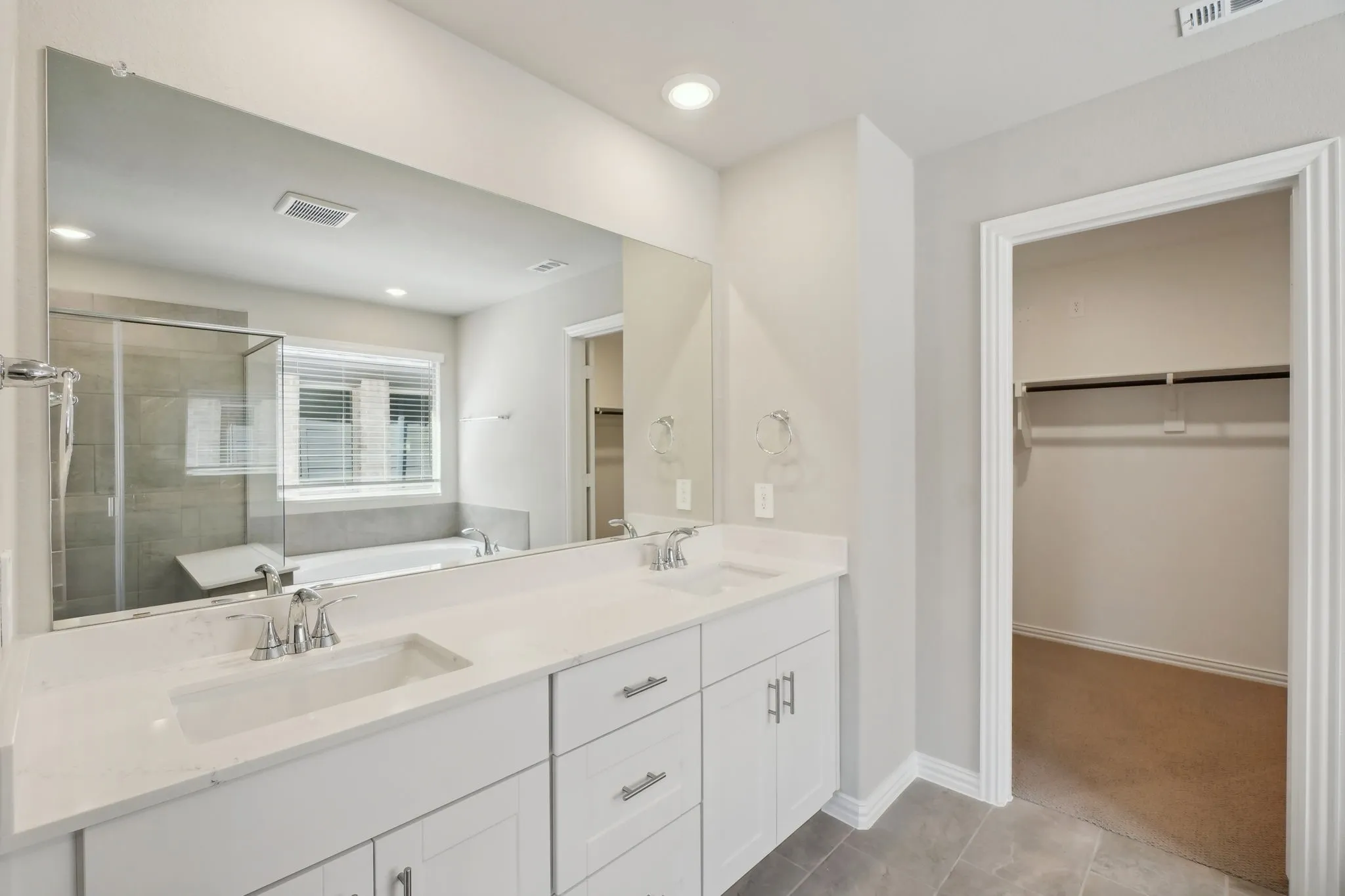 Photo is not of the actual home, but is an inspirational photo of builder’s model home and may depict options, furnishings, and/or decorator features that are not included.