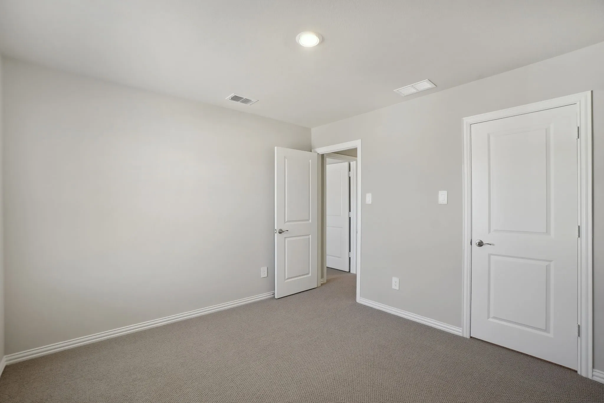 Photo is not of the actual home, but is an inspirational photo of builder’s model home and may depict options, furnishings, and/or decorator features that are not included.